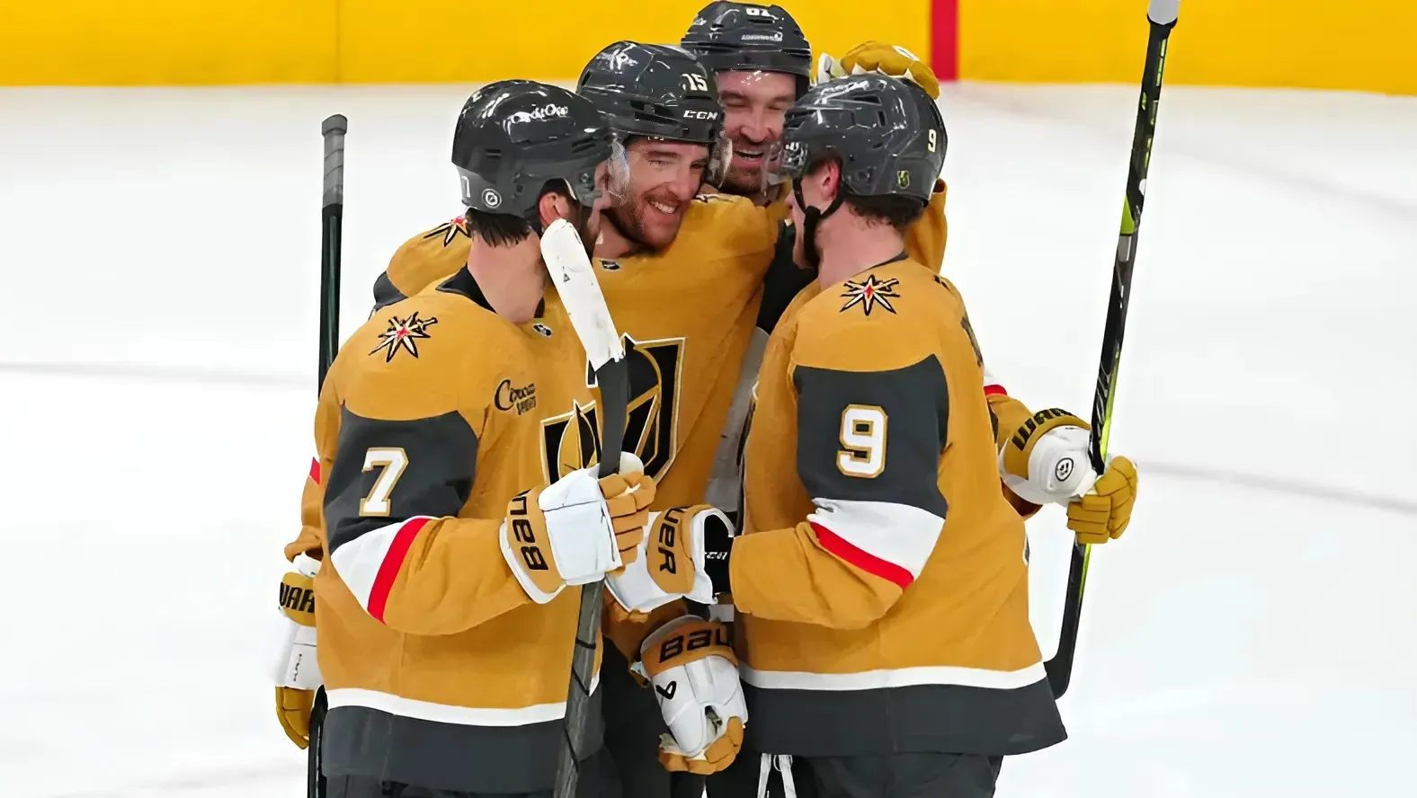 NHL Power Rankings: Golden Knights move into top spot, Blackhawks drop back to bottom