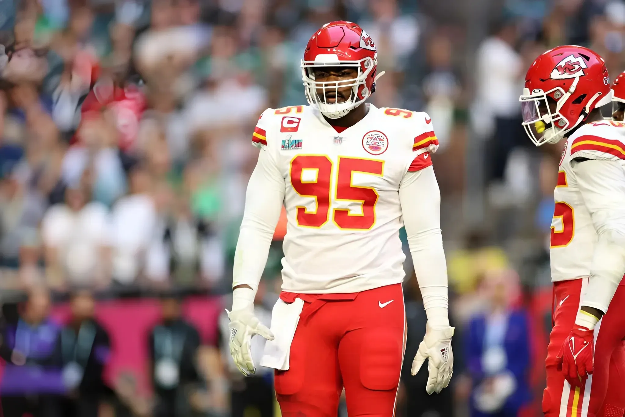 Chiefs DT Chris Jones Issues Viral Statement About KC Teammate