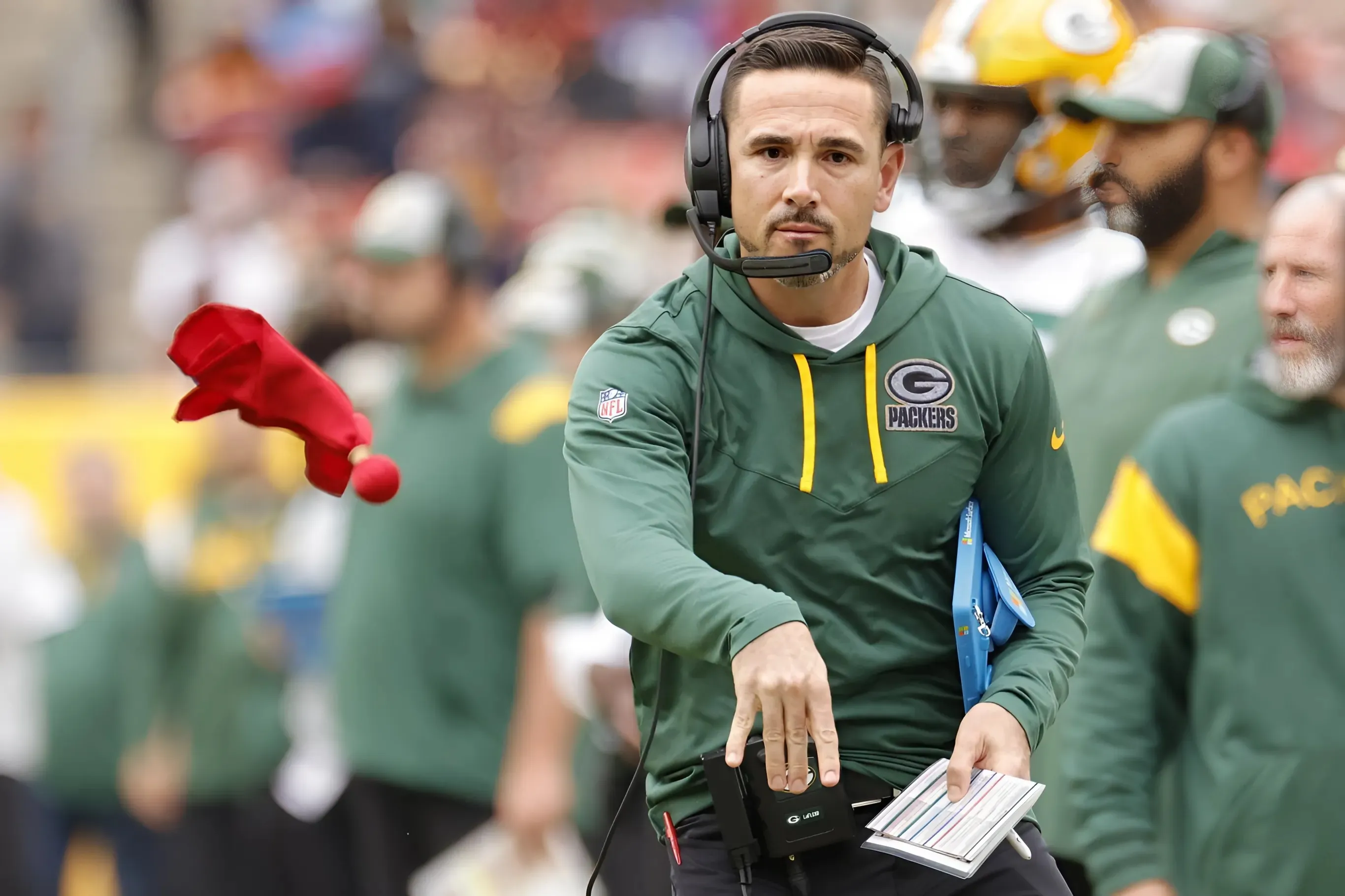 Packers See Long-Time Starter Come Out Of Retirement To Join NFC North Rival (Report)