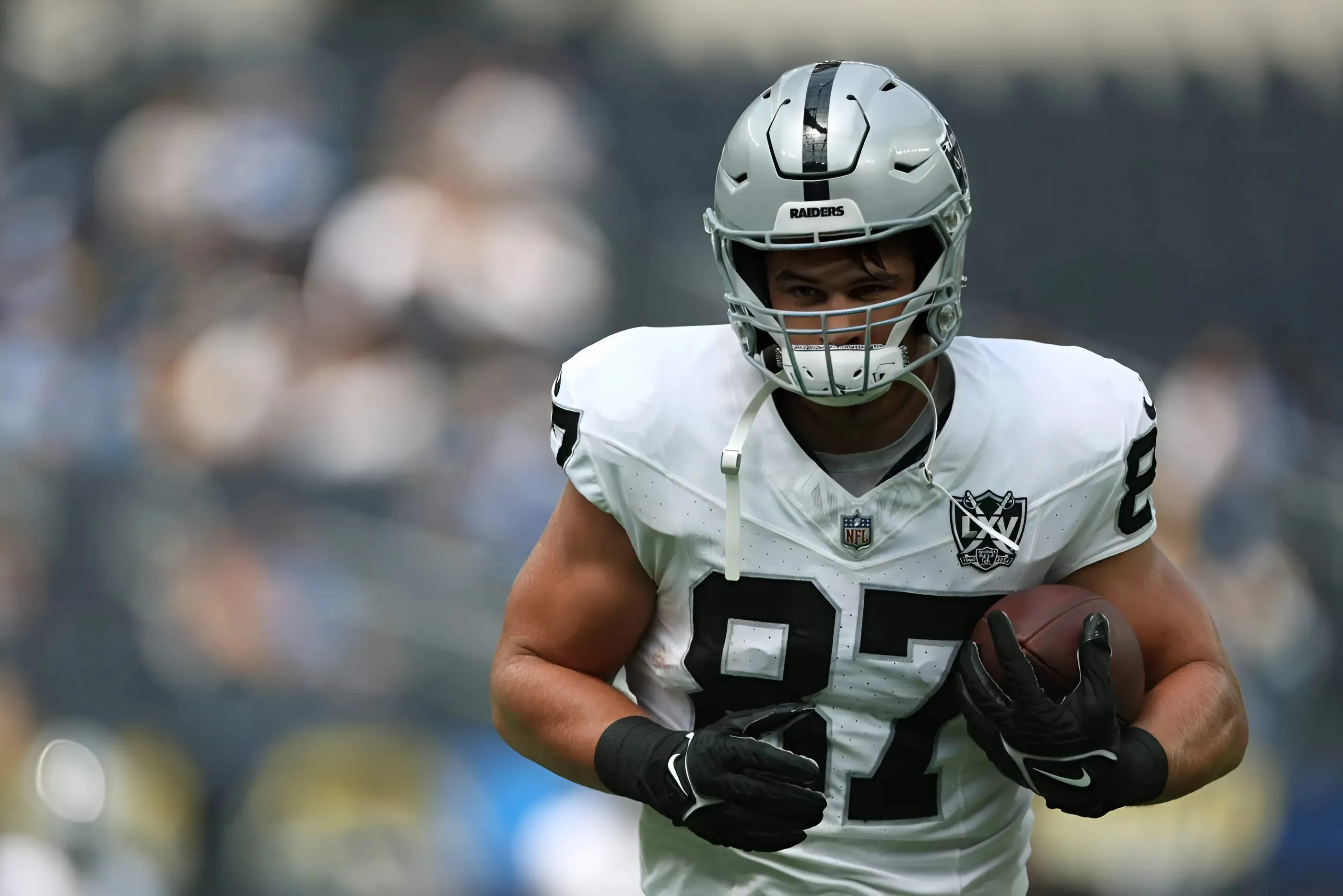 REPORT: Raiders Defender's Stellar Play Earns Recognition