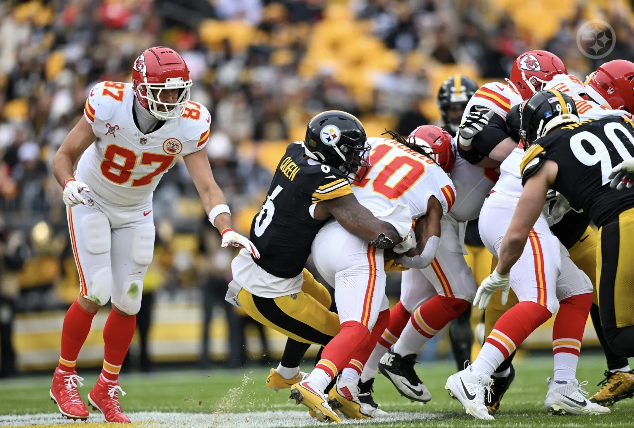 Steelers’ Patrick Queen Posts Emphatic 2-Word Message After Chiefs Loss