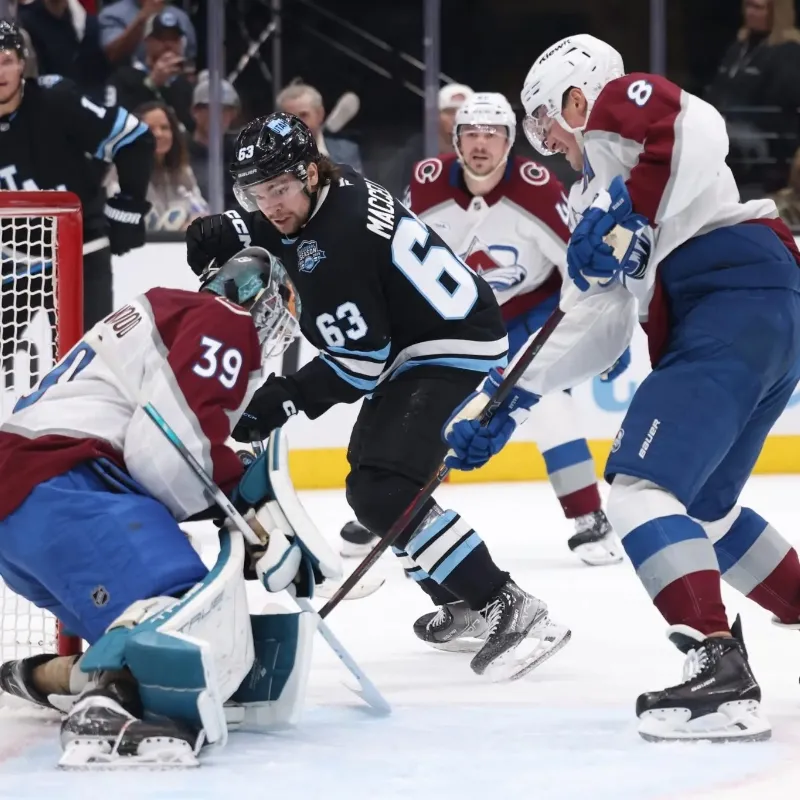 Blackwood Signs Contract, Lifts Avalanche over Utah