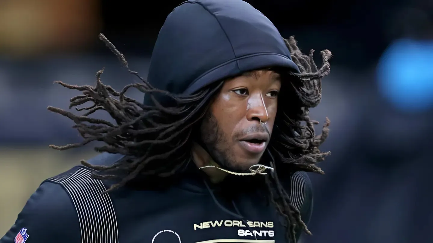 Alvin Kamara has a shot to return in time for Week 18