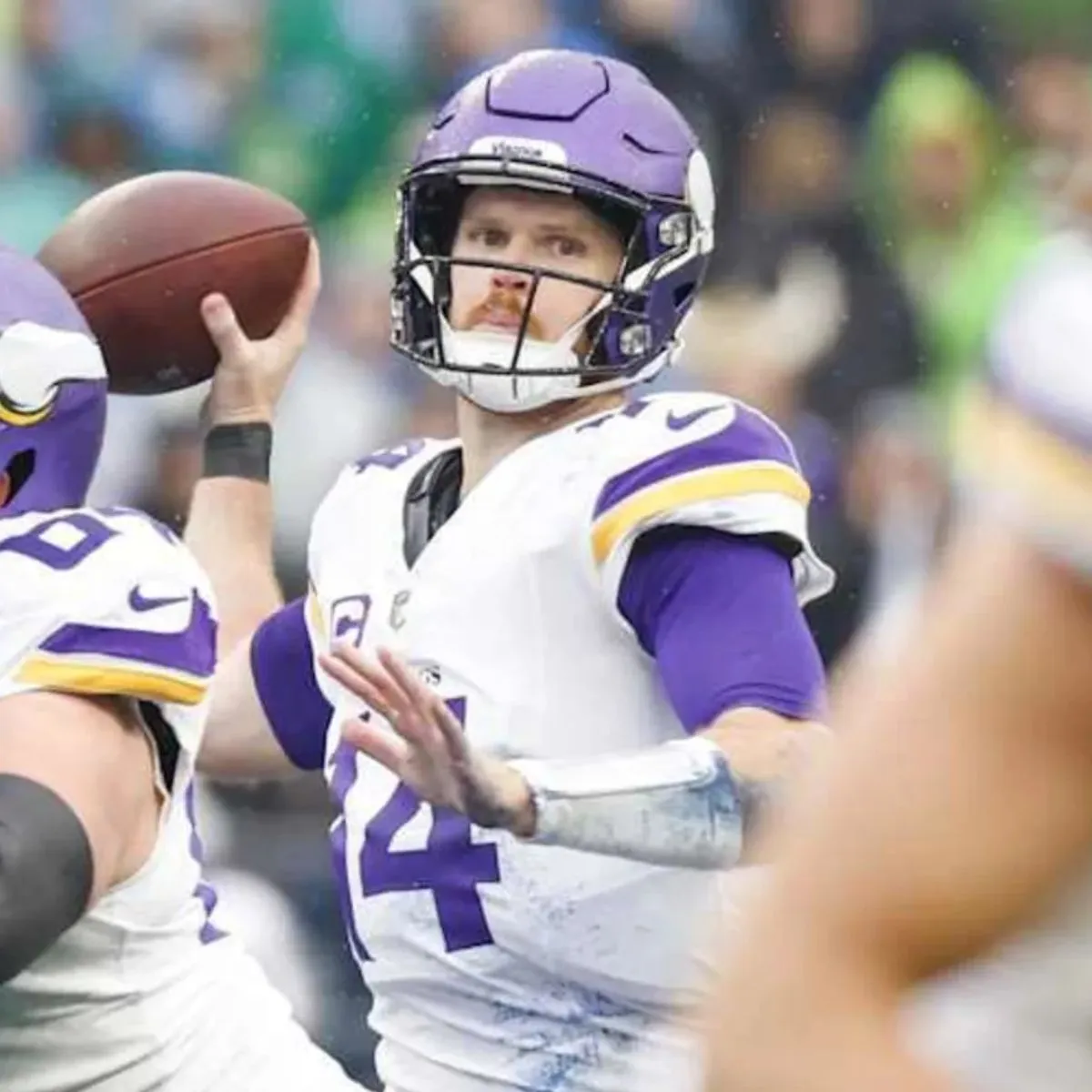 Albert Breer says Vikings QB situation has been 'complicated'