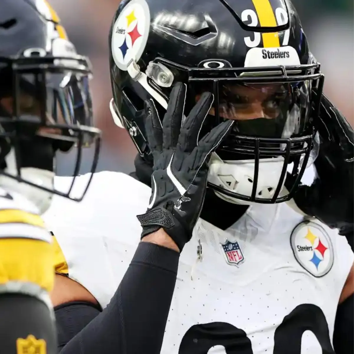 Steelers’ Minkah Fitzpatrick Hit With 5-Figure Fine Amid Social Media Whispers