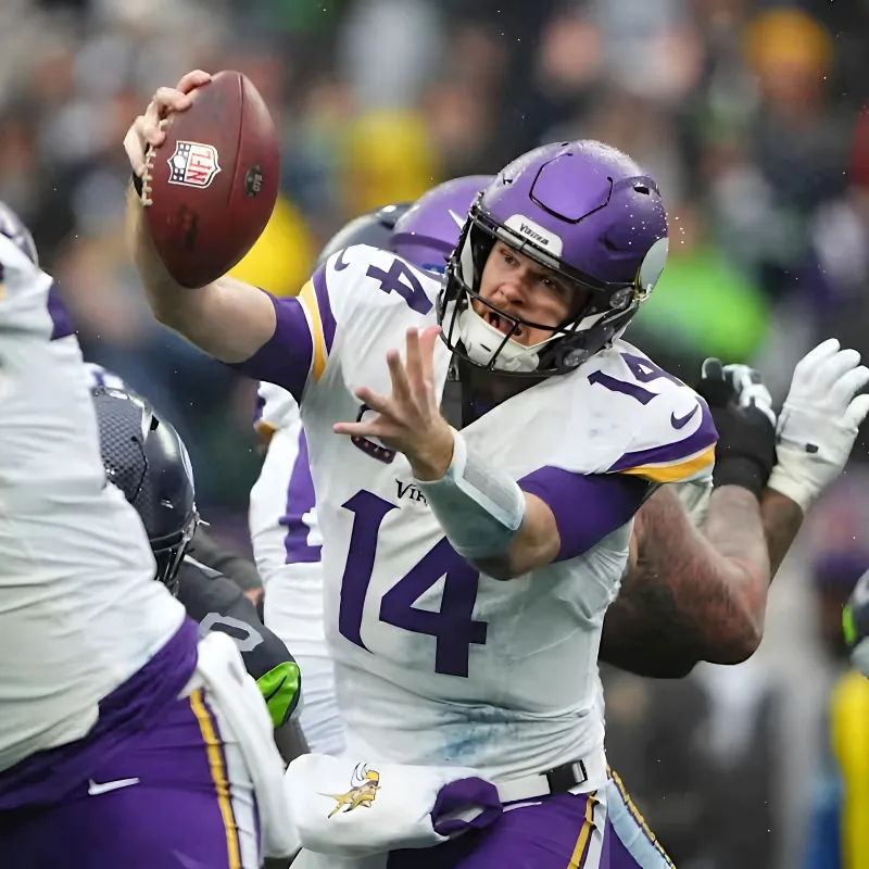 Vikings Send ‘Clear’ Message on Sam Darnold Amid Historic Season