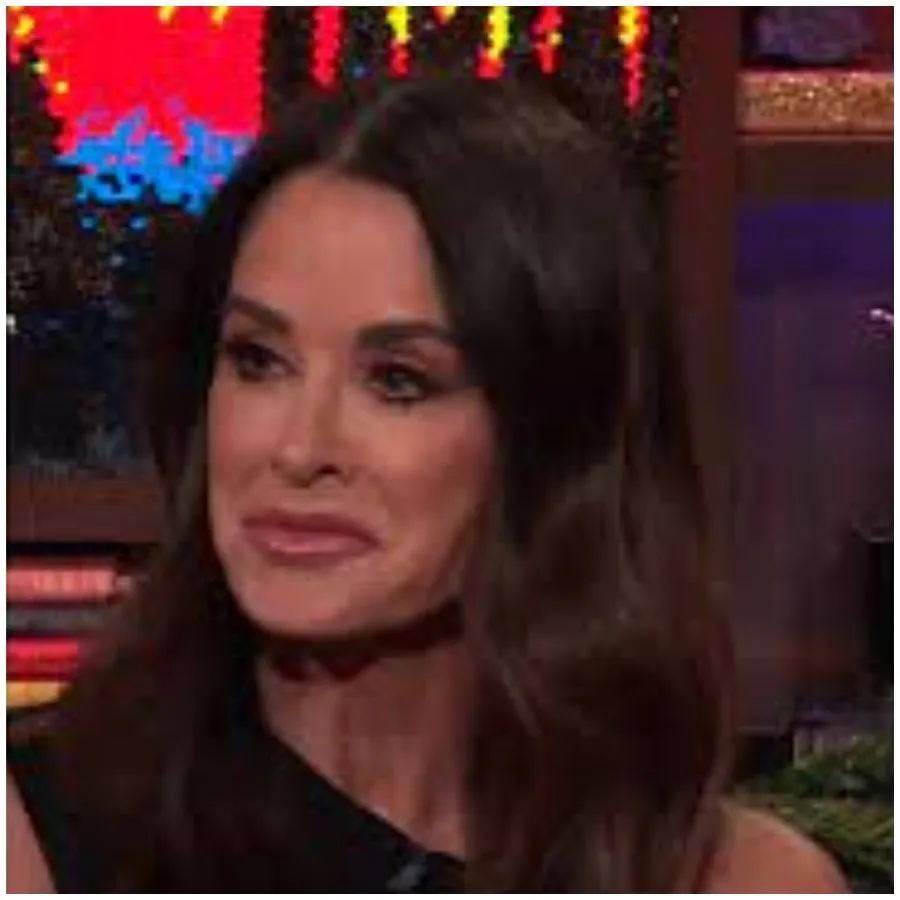 RHOBH Star Kyle Richards Teases Her “Biggest Breakdown in 14 Years” as Erika Jayne Talks Kyle vs Dorit Kemsley, Plus Producer Sheds New Light on Kathy Hilton’s “Intense” Drama in Aspen