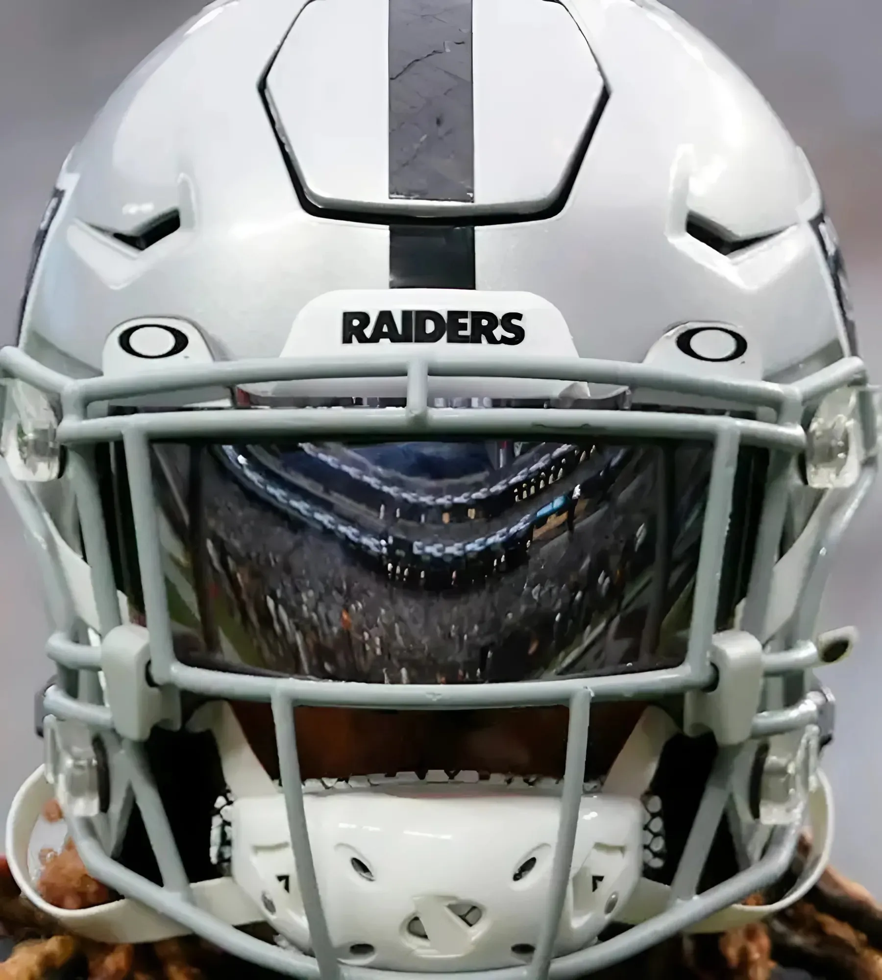 Controversial Ex-Raiders 1st-Round Draft Bust Signs With UFL Team