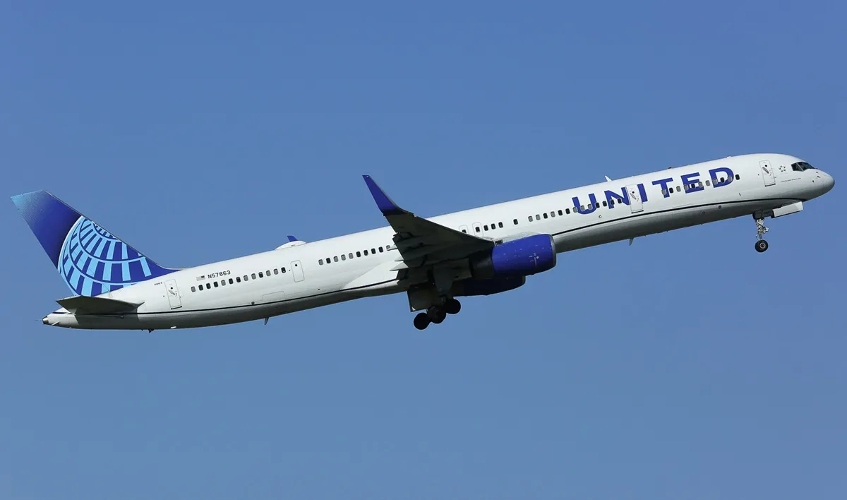 Another United Airlines Boeing 757-300 mechanical issue prompts return to Los Angeles