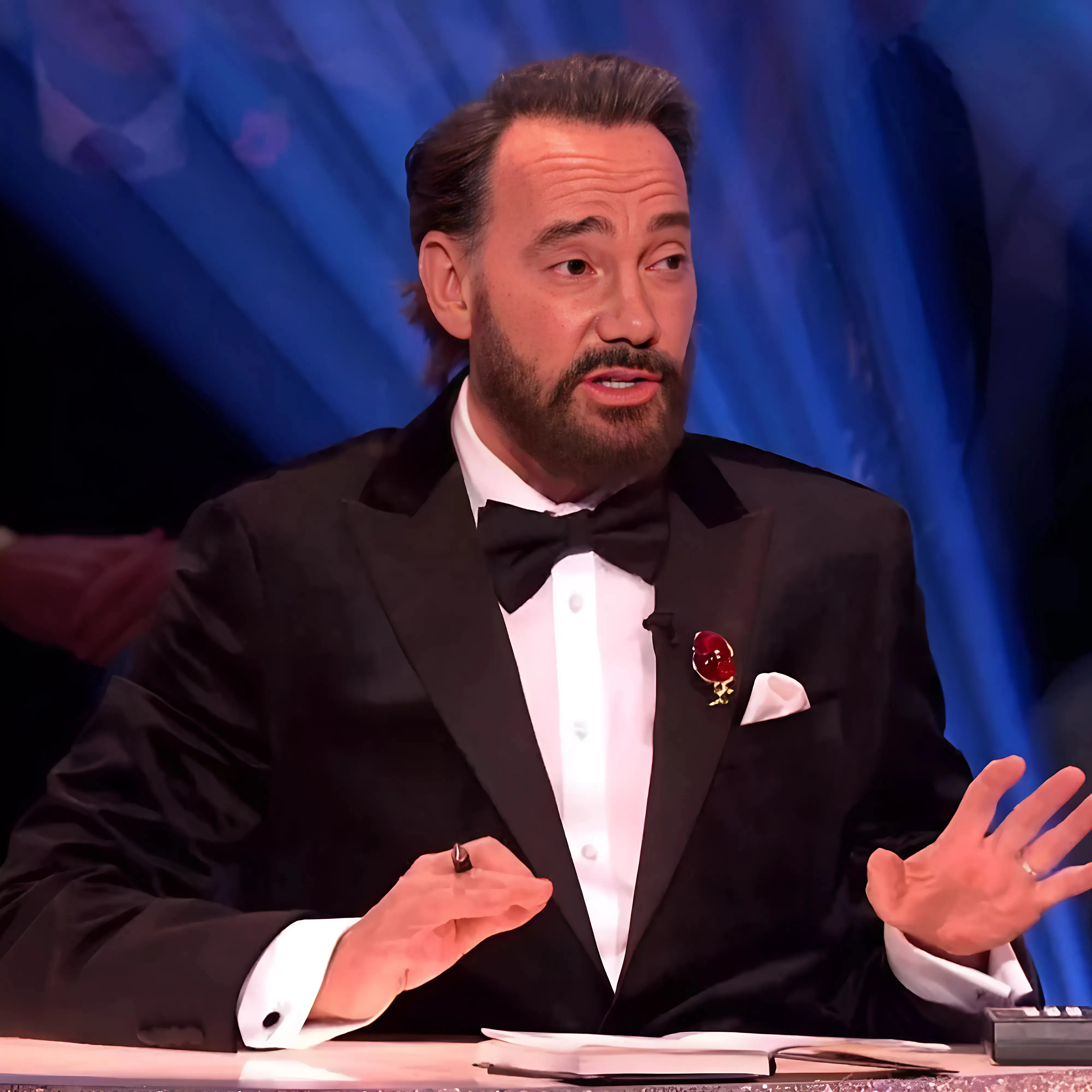 Strictly's Craig Revel Horwood sets record straight on retiring after health ordeal - suong