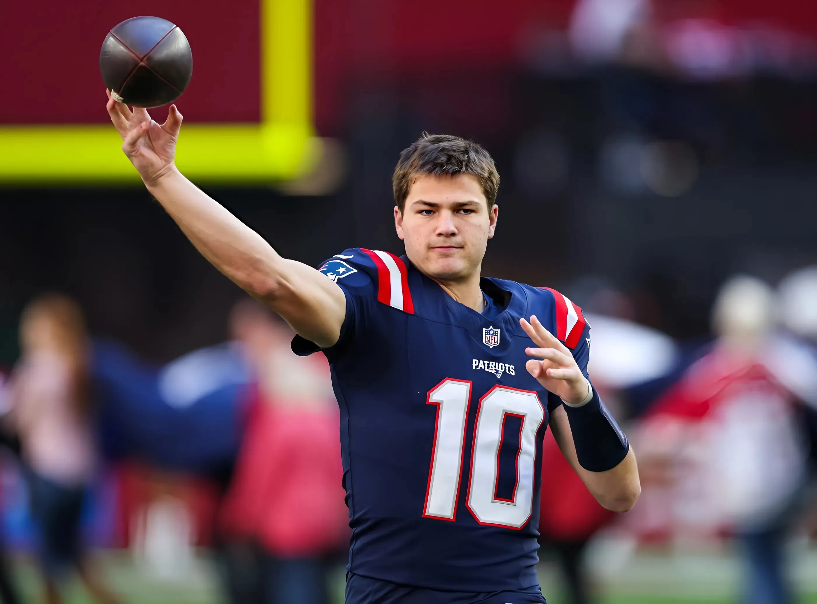 Patriots Blasted for ‘Incompetent’ Drake Maye Plan vs. Bills in Week 18