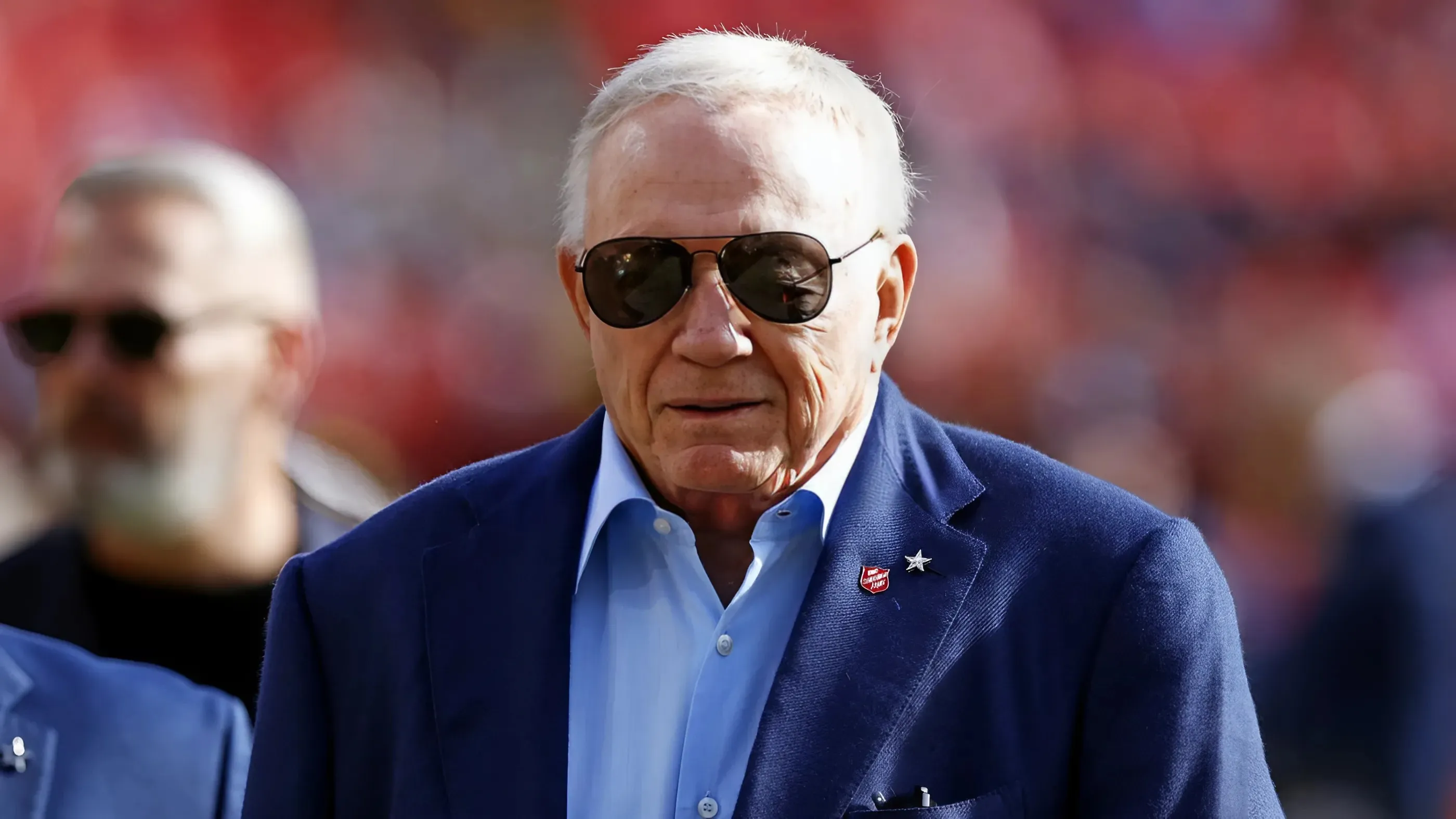 Insider shares Jerry Jones theory for why Cowboys haven't announced Mike McCarthy decision