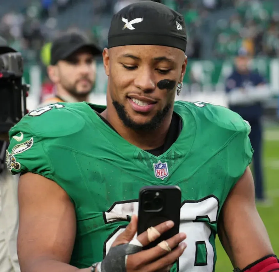 Eagles RB Saquon Barkley Trolls Giants Owner in Viral Video