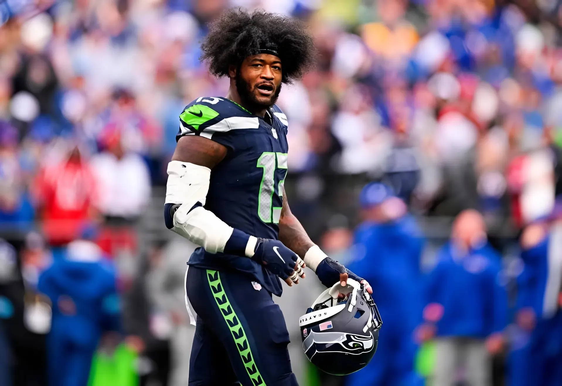 Seahawks, Ernest Jones IV get tough update on contract extension talks