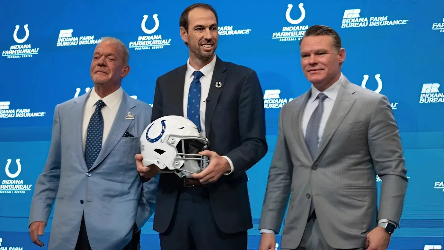 Colts sticking with coach Shane Steichen, GM Chris Ballard