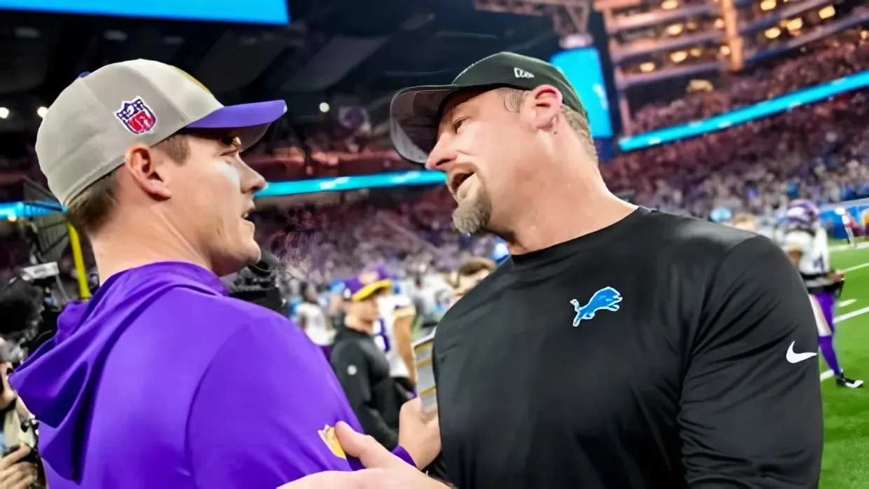 Lions HC Dan Campbell Turns Heads With Message to Vikings Coach