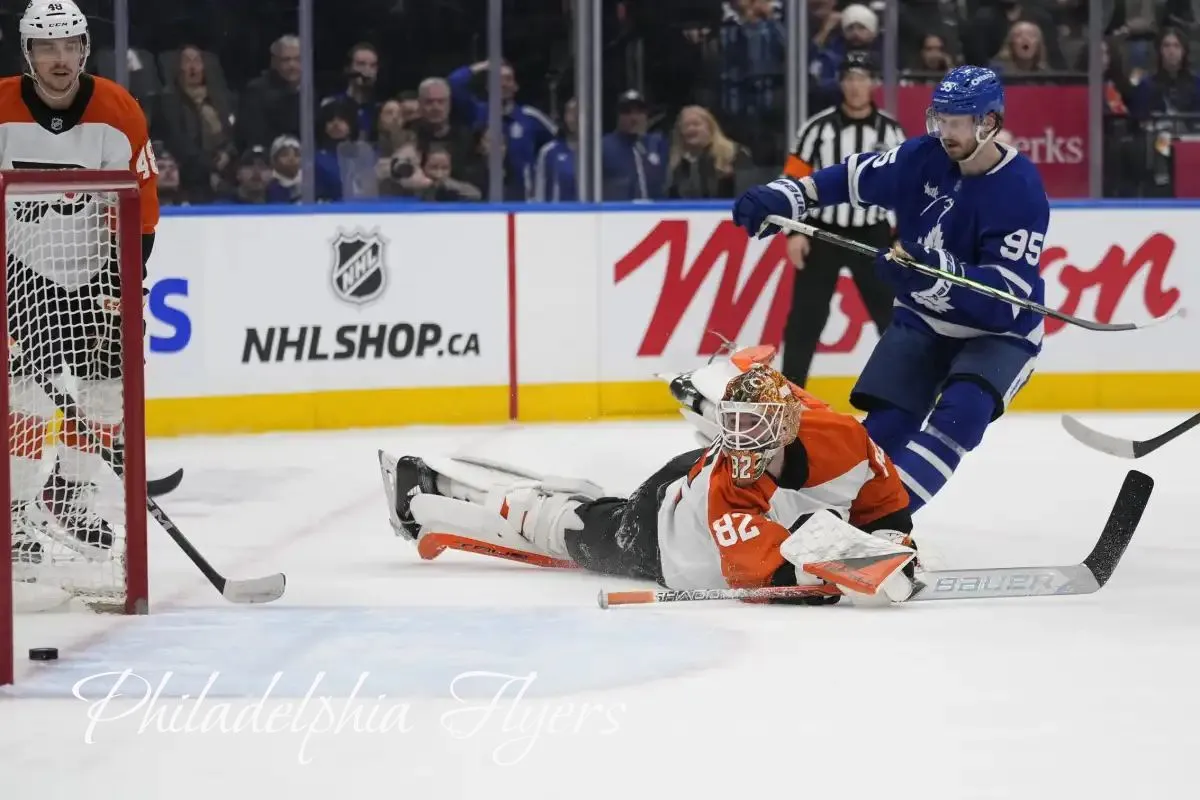 Flyers Fall to the Maple Leafs 3-2 in Overtime Sunday Night