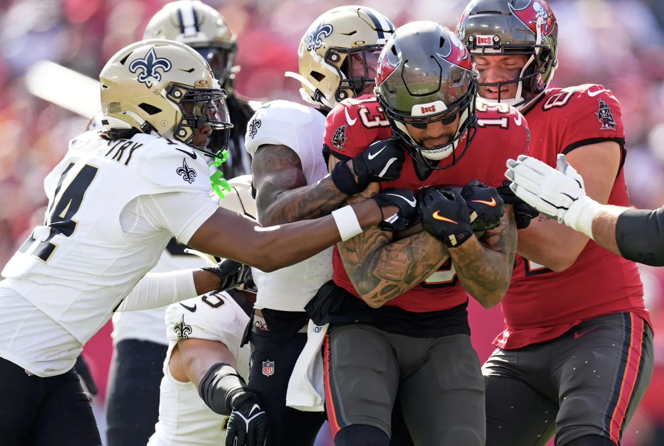 Former Saints player slams the team for their mistake in final moments for Mike Evans' historic catch