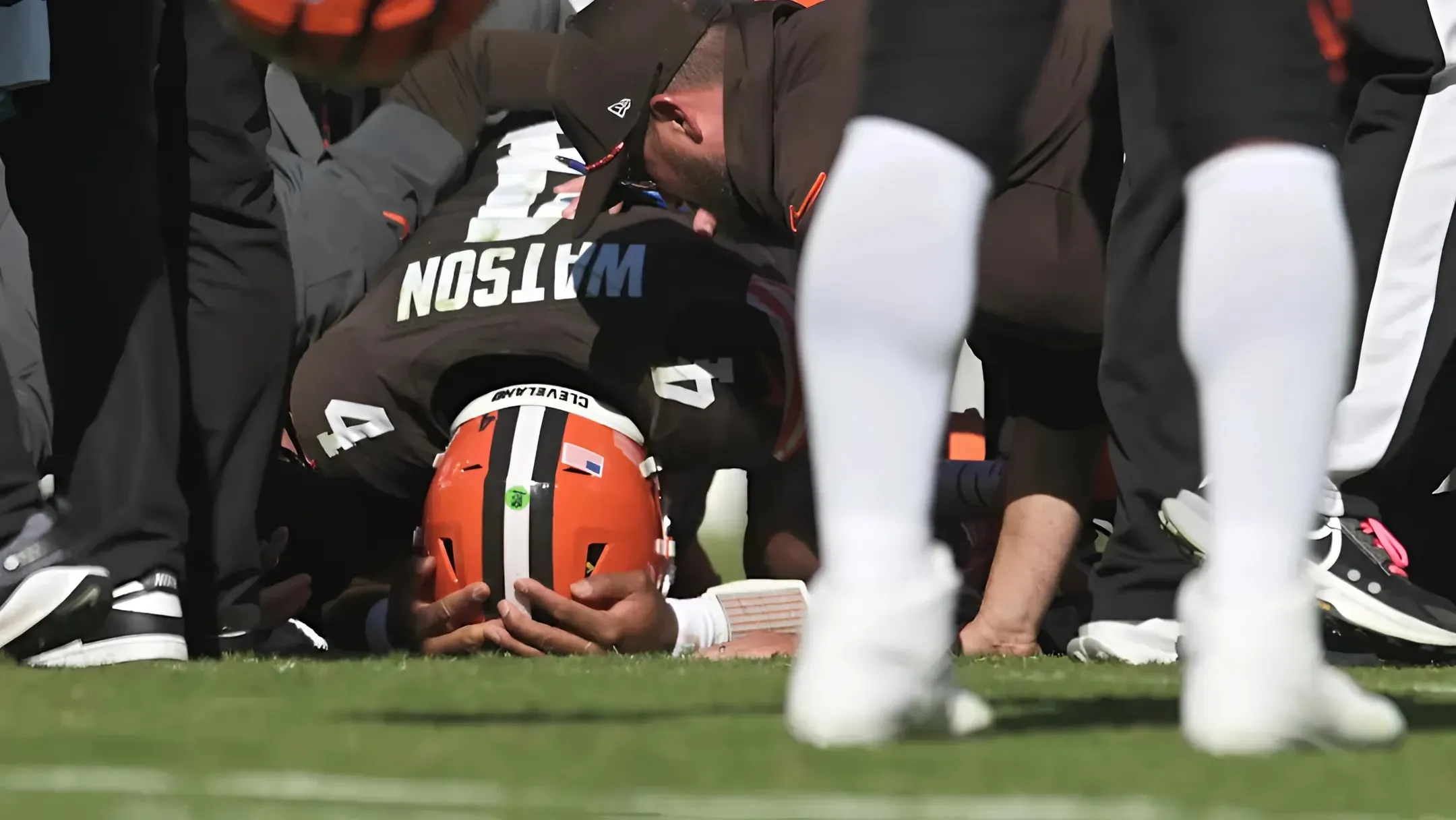 Browns QB Deshaun Watson Suffers Ominous Injury Setback