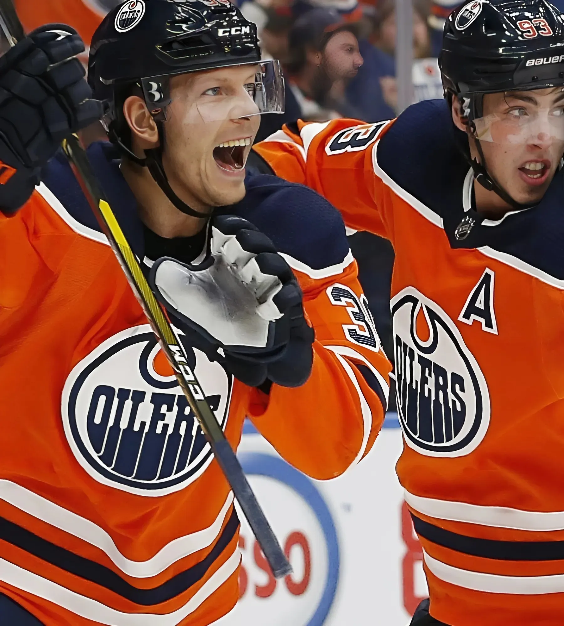 Former Oilers winger Alex Chiasson announces retirement