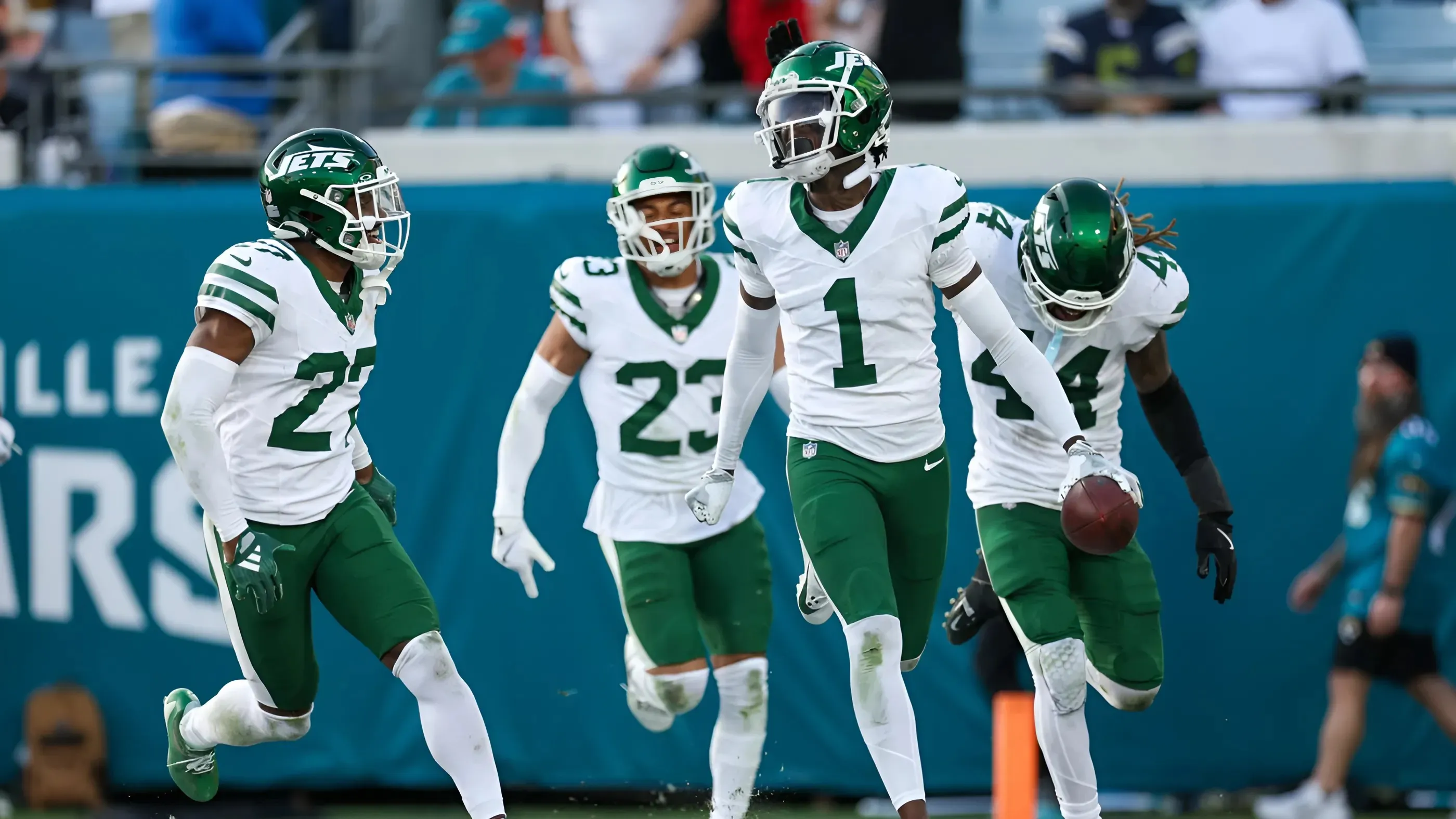 New York Jets players reflect on season at locker cleanout day