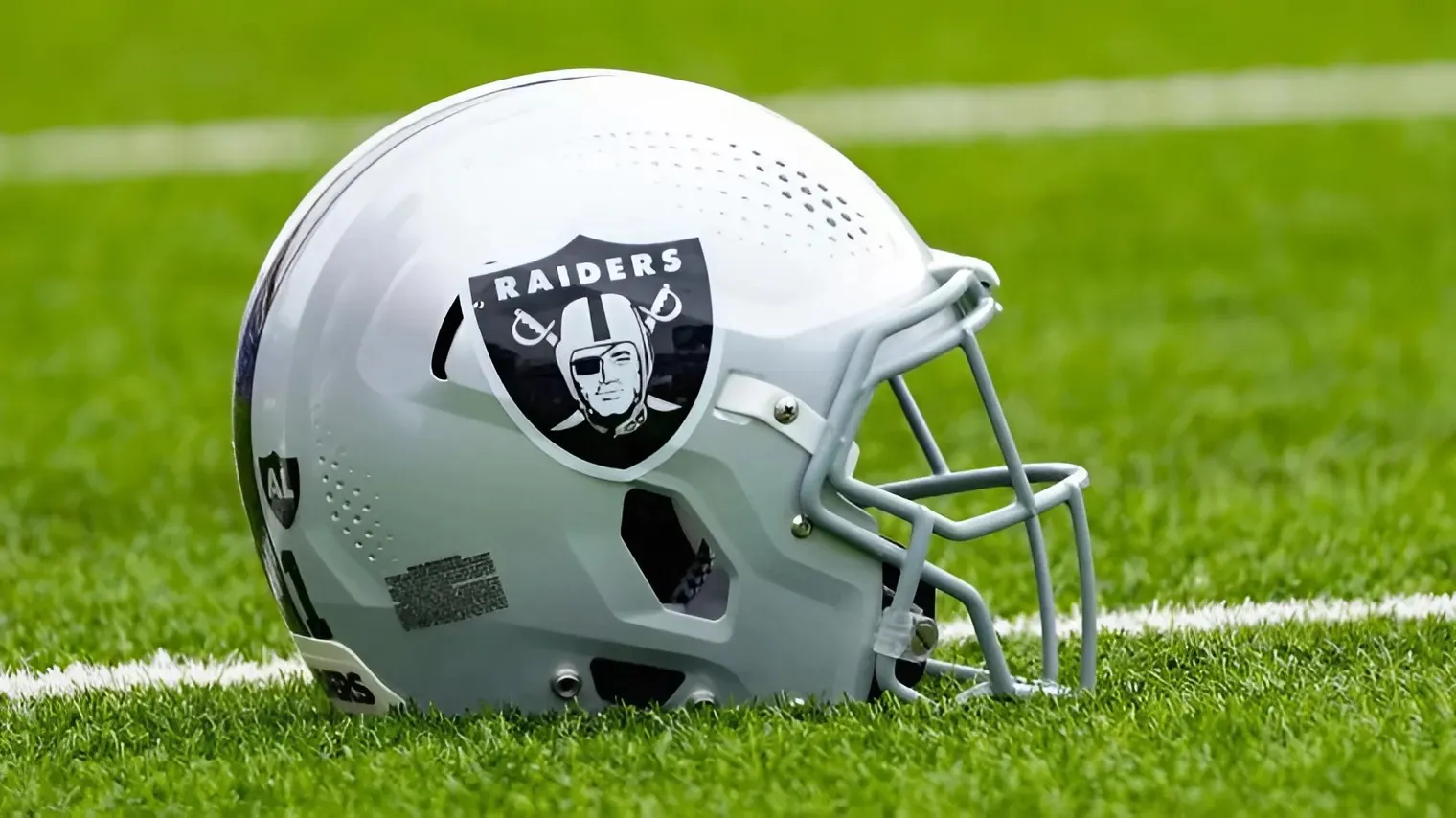 Raiders named possible trade partner for disgruntled $90 million superstar playmaker