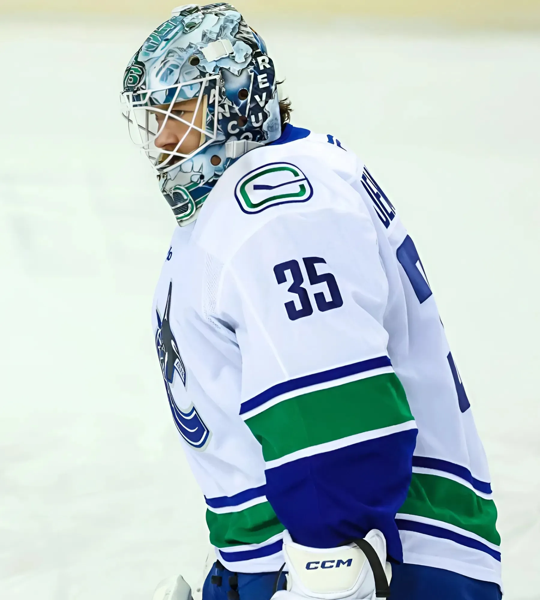 Vancouver Canucks goalie Thatcher Demko breaks silence on drama surrounding J.T. Miller and Elias Pettersson