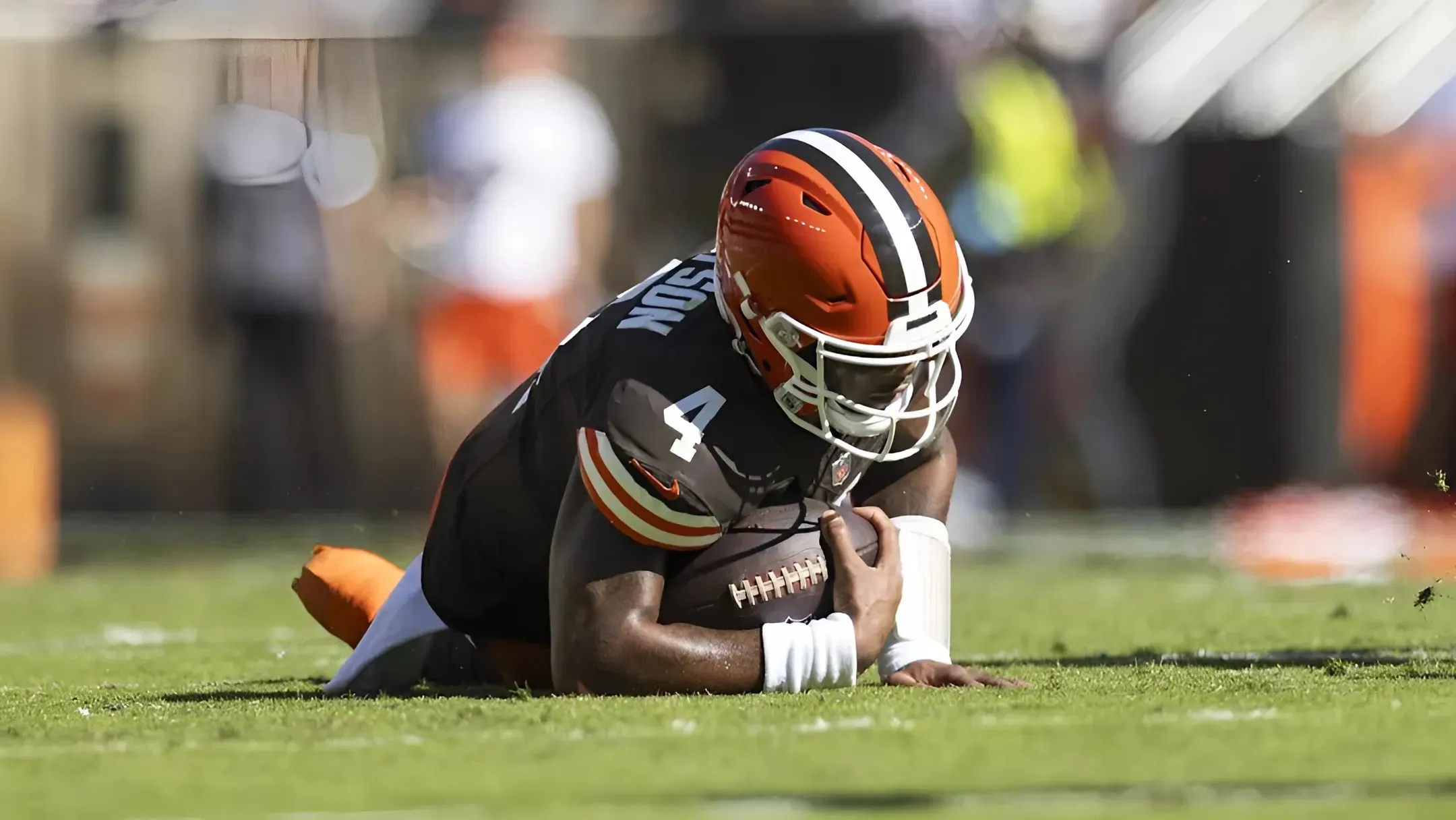 Cleveland Browns Insider Dishes Brutal Update on Deshaun Watson Setback