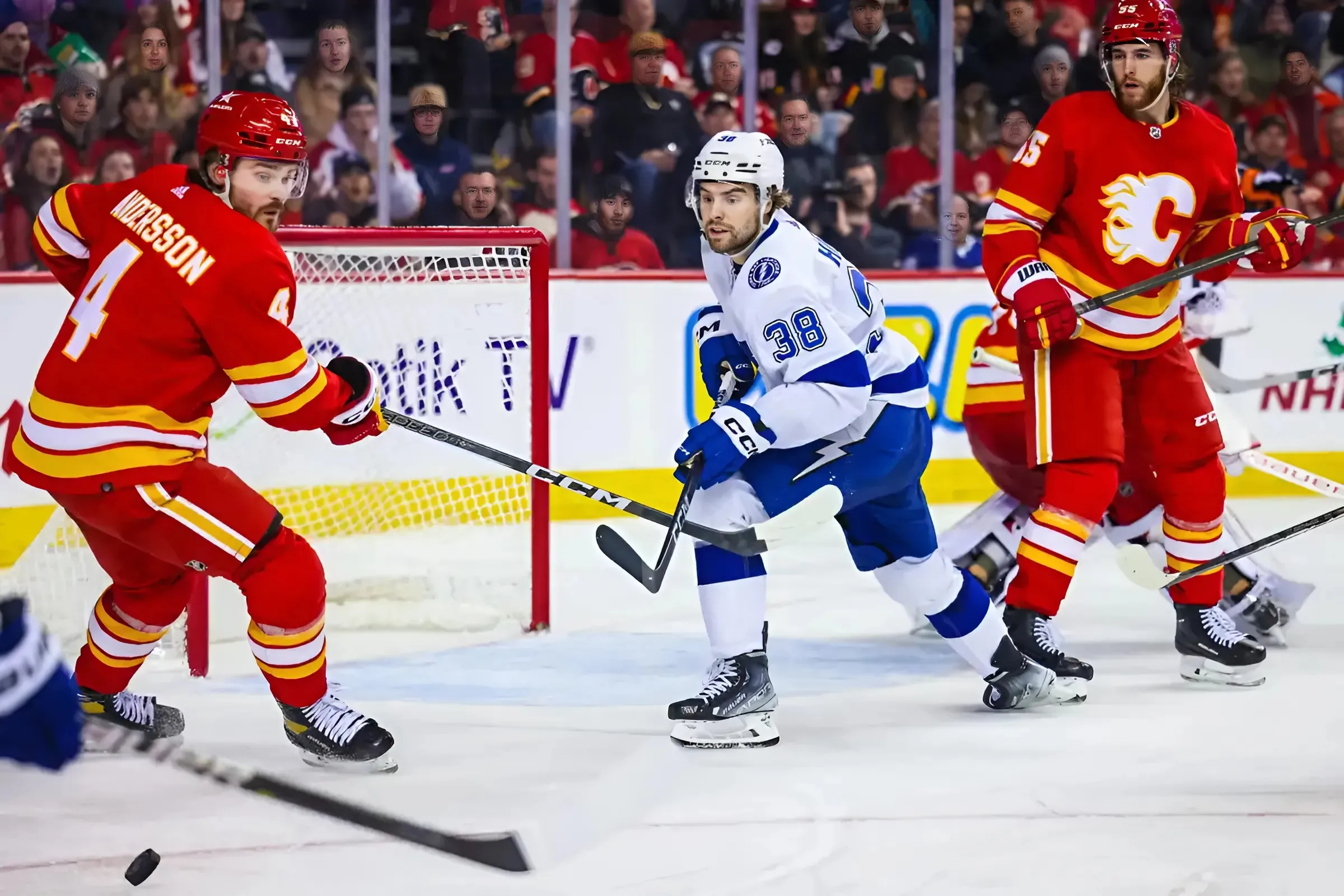 Lightning Linked To Flames Star Defenseman