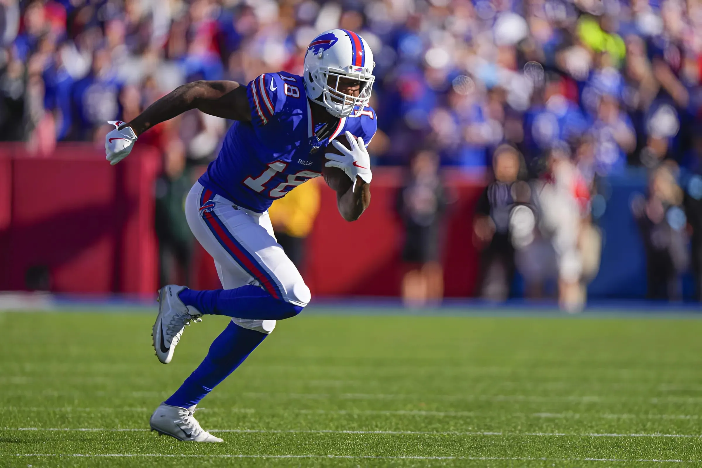 Bills Predicted to Lose Star Player to Division Rival Next Season