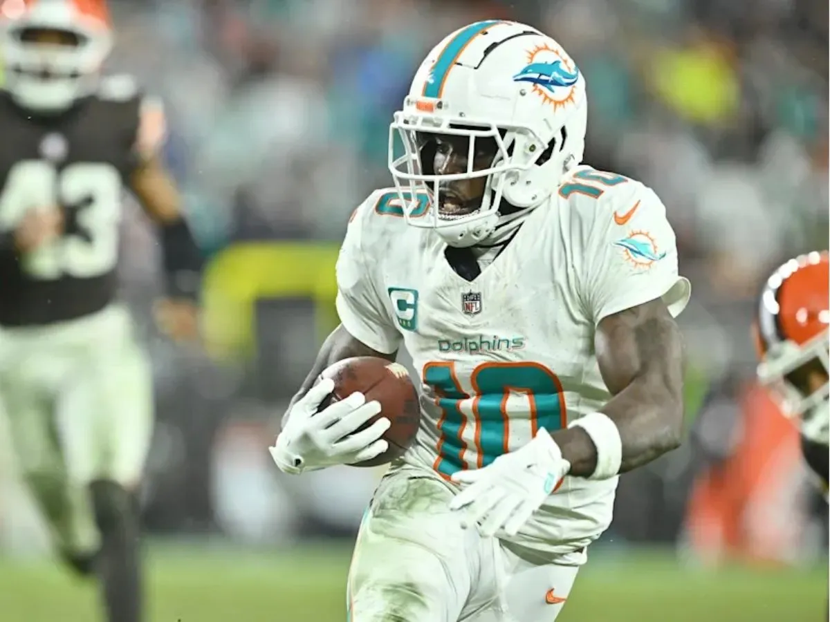 Dolphins' Chris Grier leaves the door open for a Tyreek Hill trade