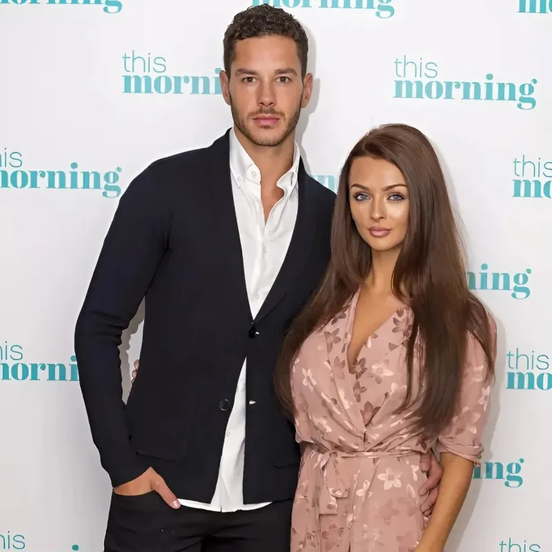 Why did Scott Thomas and Kady McDermott from Love Island break up? ngocc