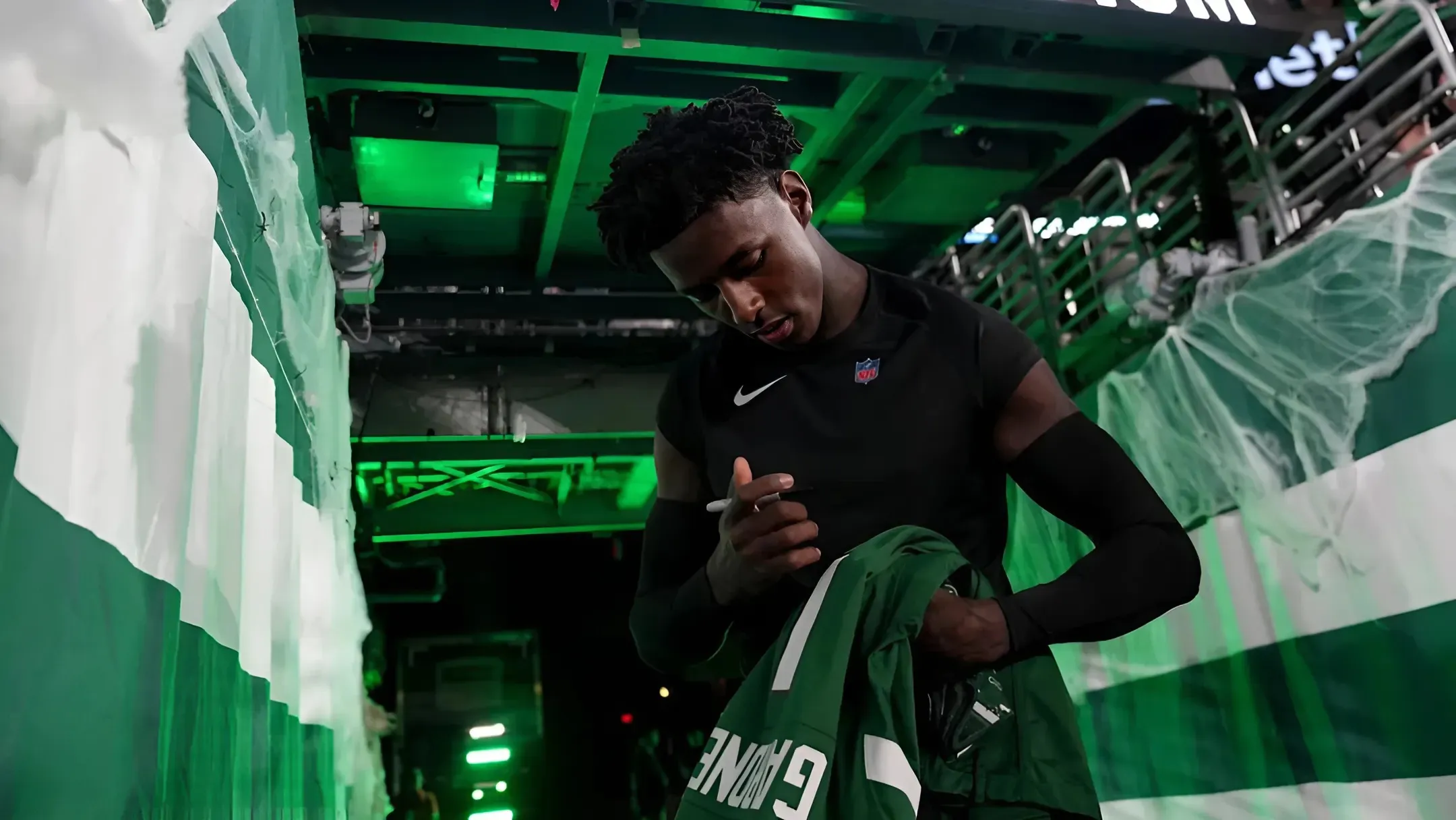 Jets' Sauce Gardner Takes Hard Stance On His Future With New York. What does the future hold for cornerback Sauce Gardner?