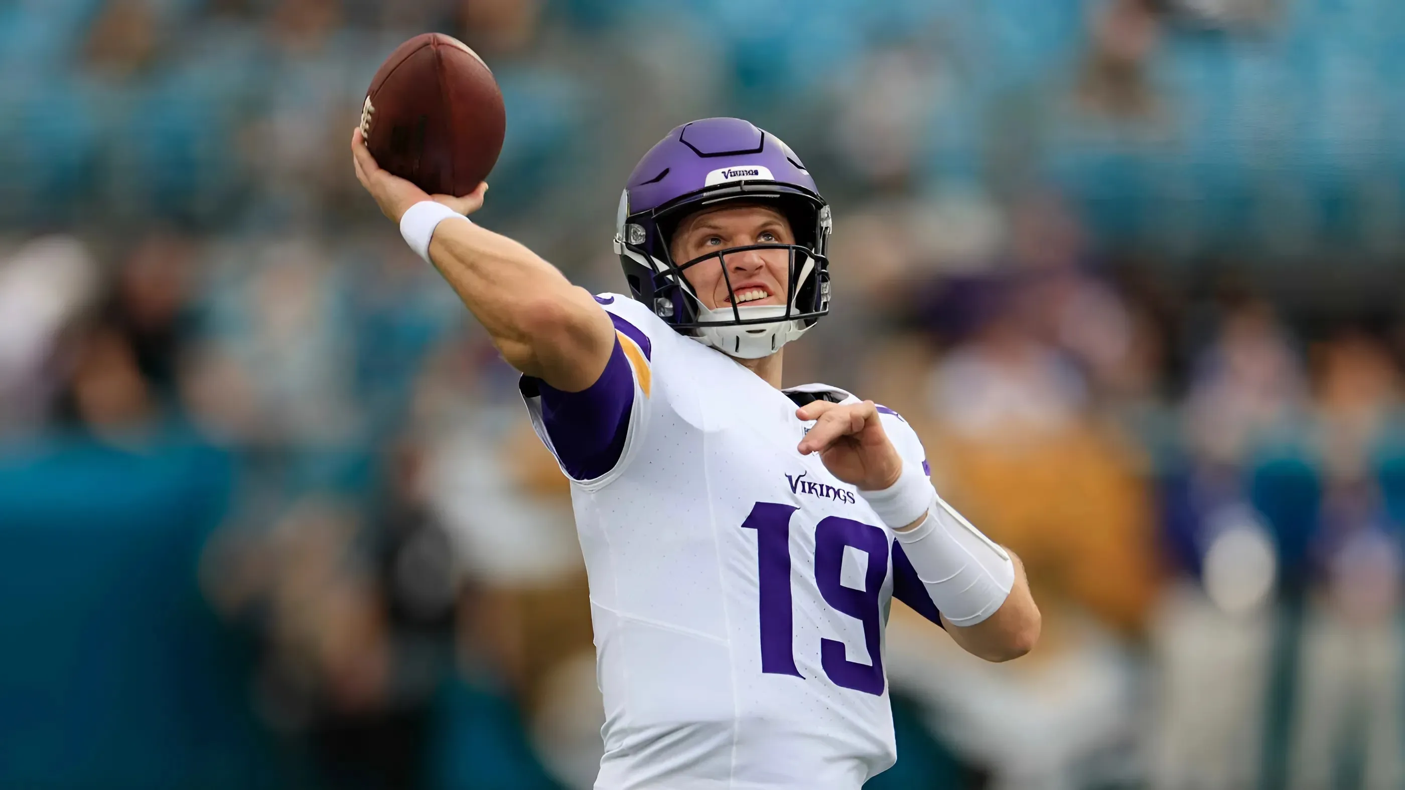 Vikings Sign Veteran QB Before Facing Rams in Wild Card Game