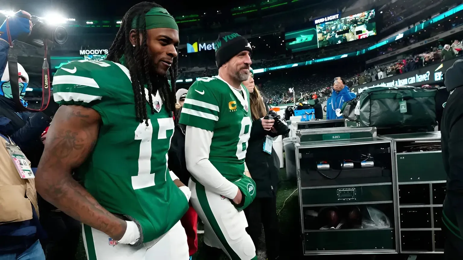 Davante Adams mocks Jets' coaching search with ‘new coach everyday’ jab