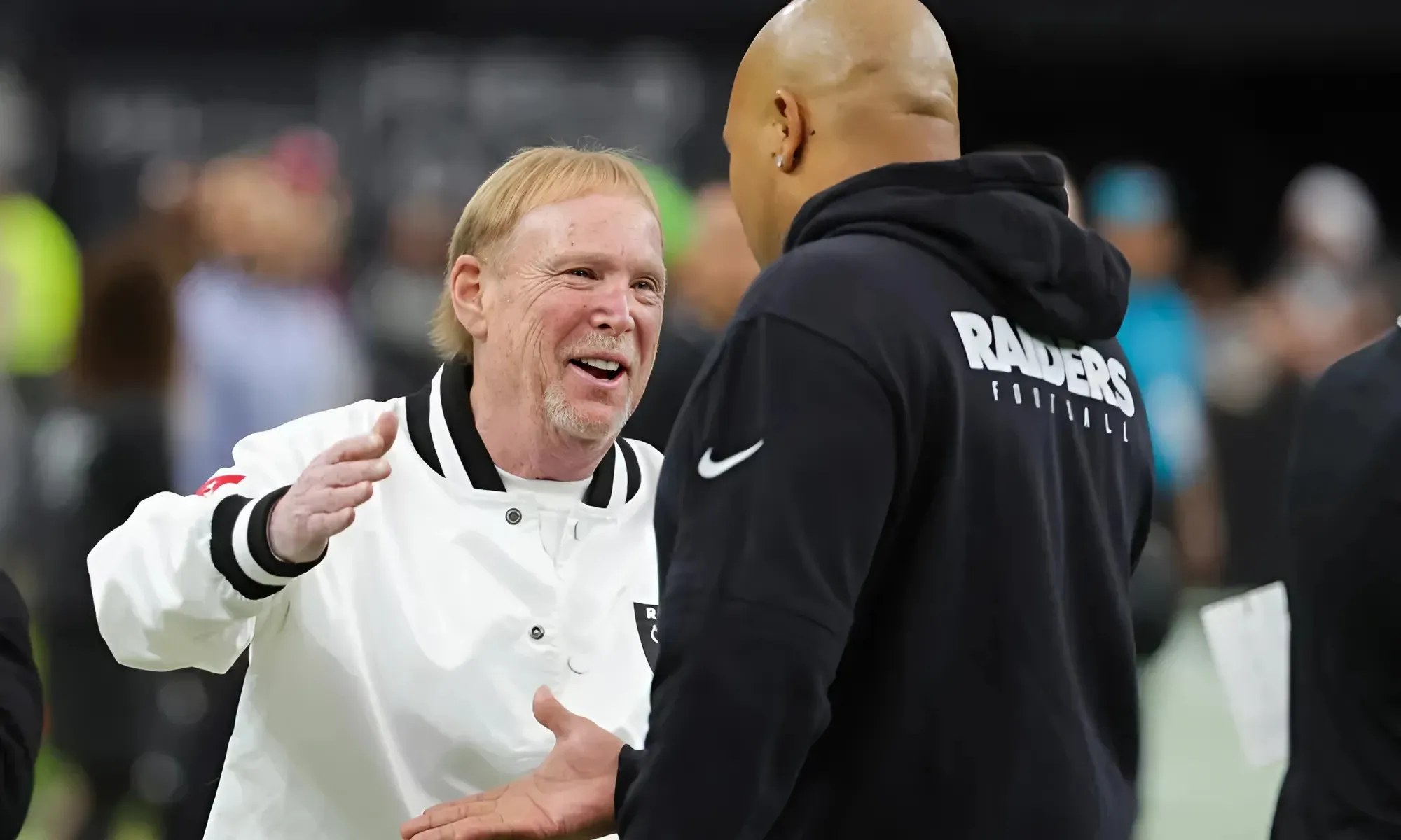 Details Leak on Antonio Pierce’s ‘So Awkward’ Final Day as Raiders HC