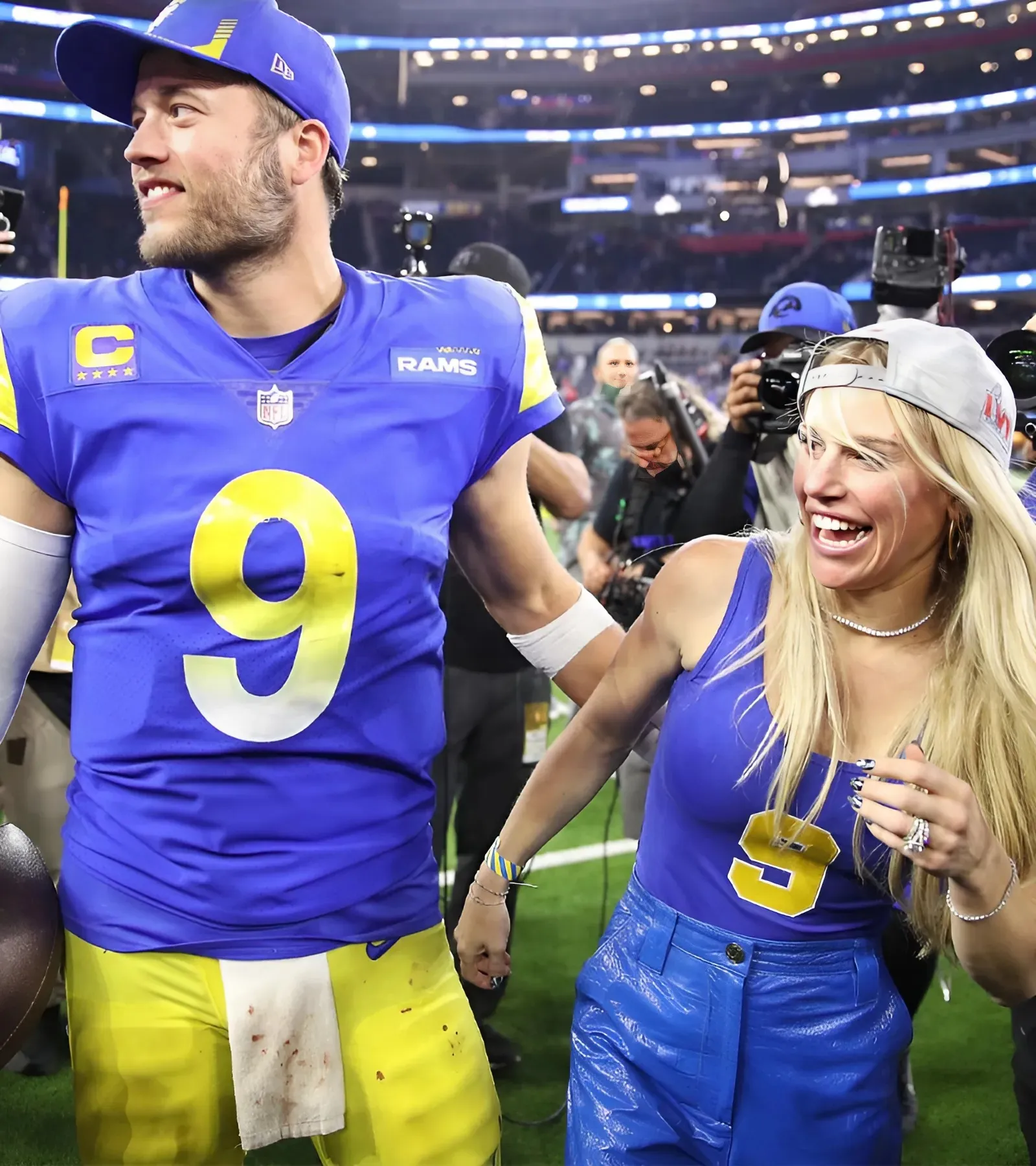 Random Ramsdom: Kelly Stafford is doing her part