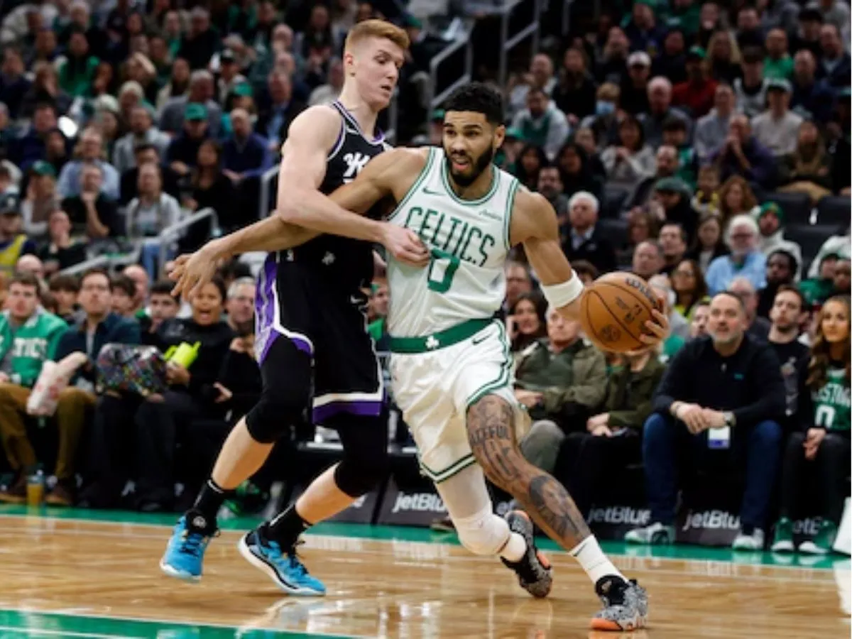 4 takeaways as Celtics lose to Kings in latest home game dud