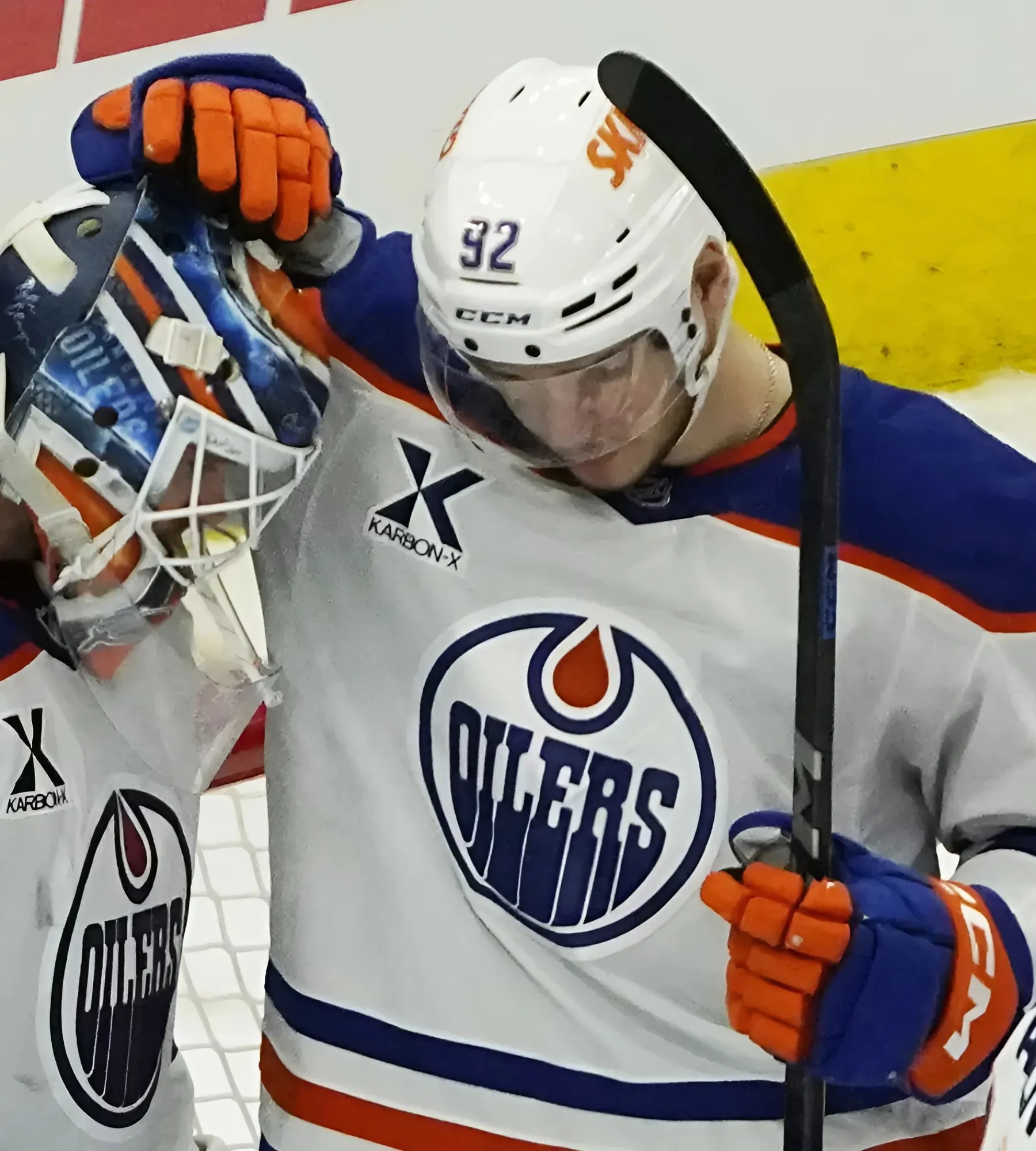 Oilers Rally for 4-3 Win Over Blackhawks to Cap Strong Road Trip