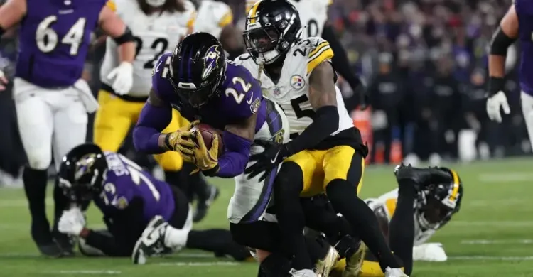 Ex-Ravens React Candidly to Derrick Henry, Lamar Jackson, 299 Rushing Yards