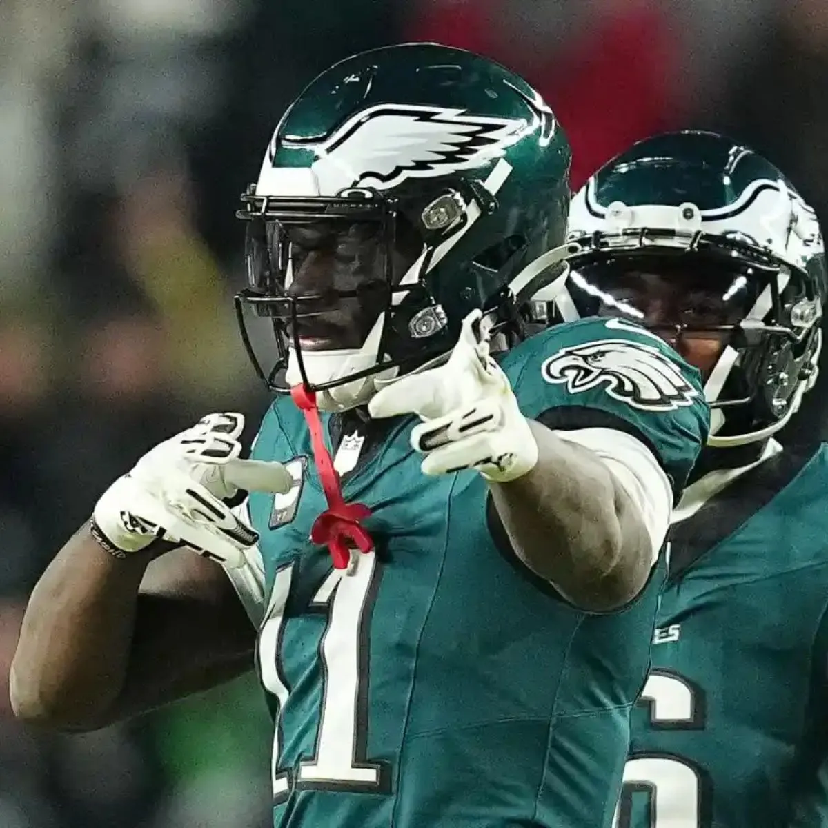 Bizarre Sideline Moment for Eagles’ $96 Million WR