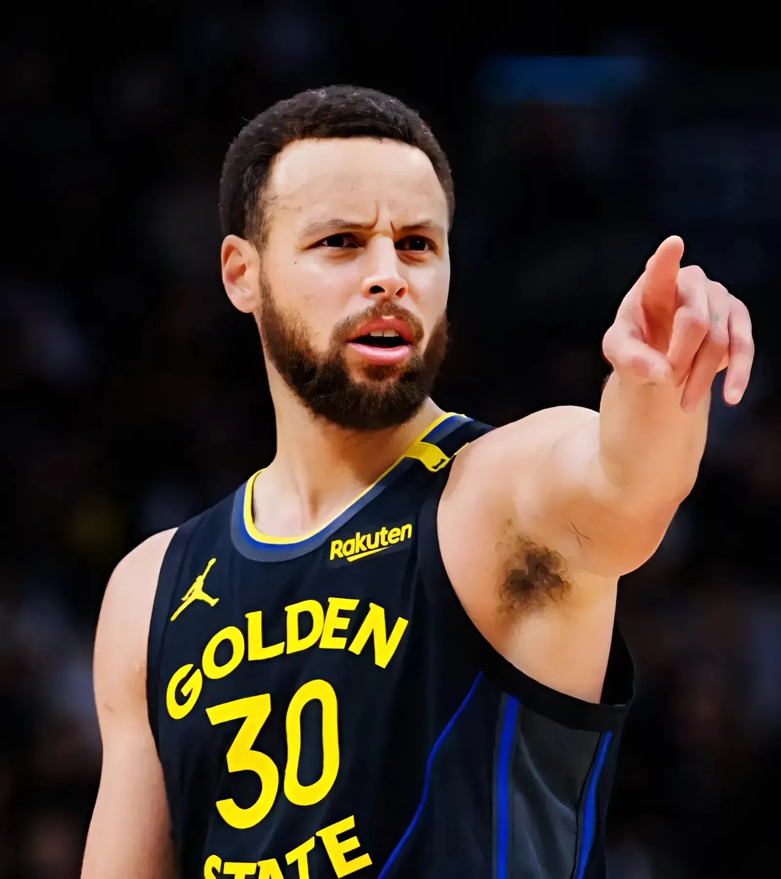 Warriors’ Stephen Curry Issues Ominous Trade Warning