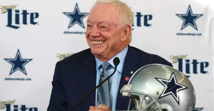 Jerry Jones ripped by NFL All-Pro for 'd*ck moves' in coaching search