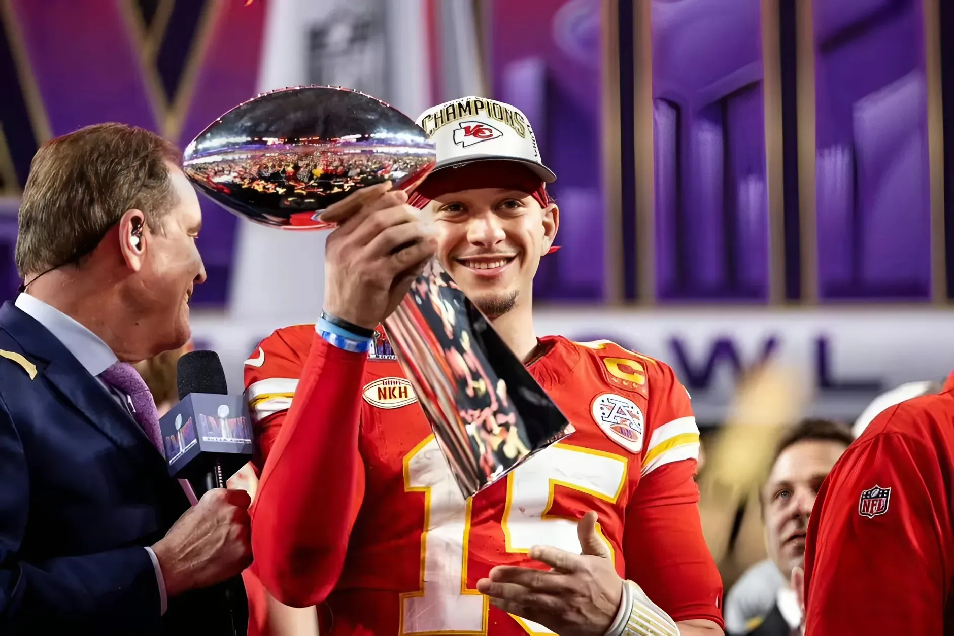 Patrick Mahomes makes cheeky social media change before three-peat Super Bowl charge