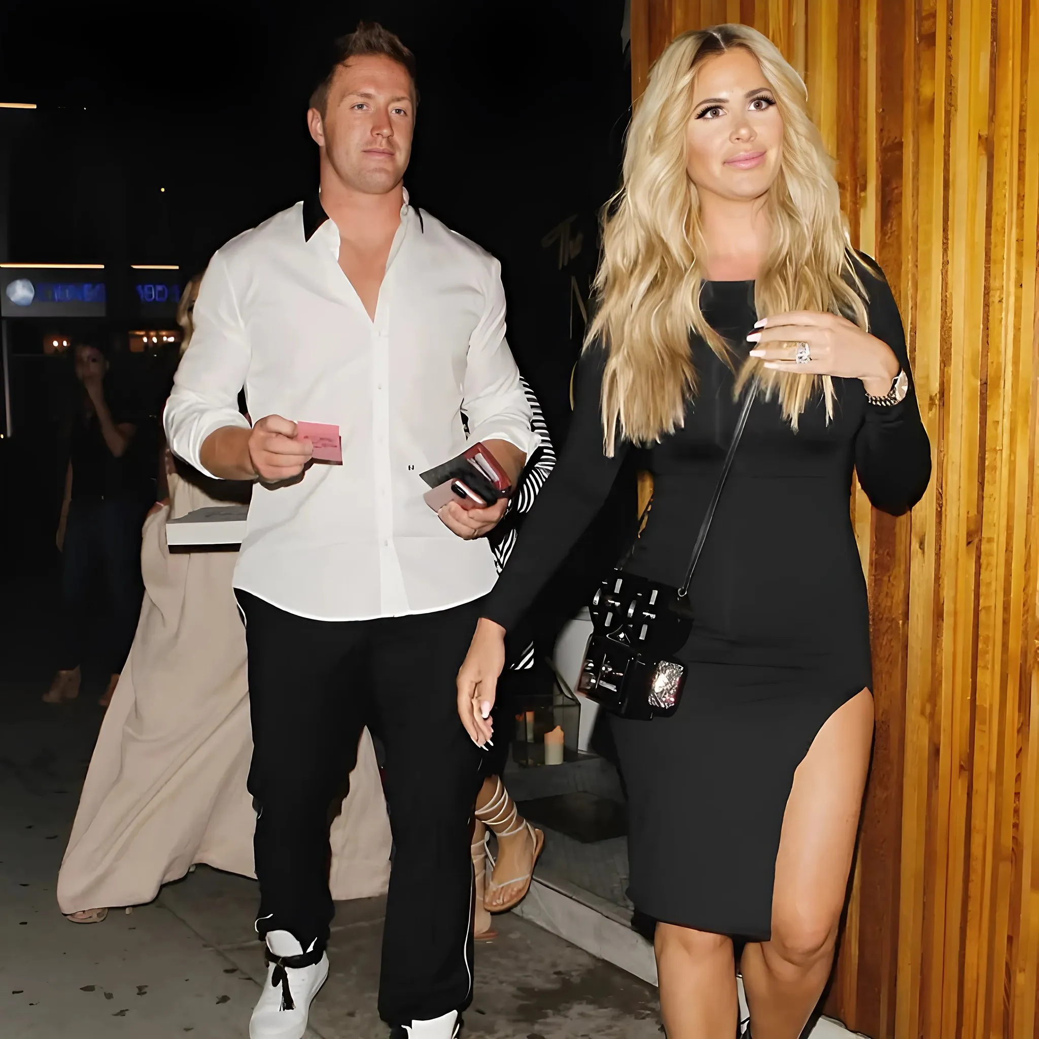 RHOA’s Kim Zolciak Massive 5-Figure Debt to Lawyers Exposed as Divorce From Kroy Biermann Rages On