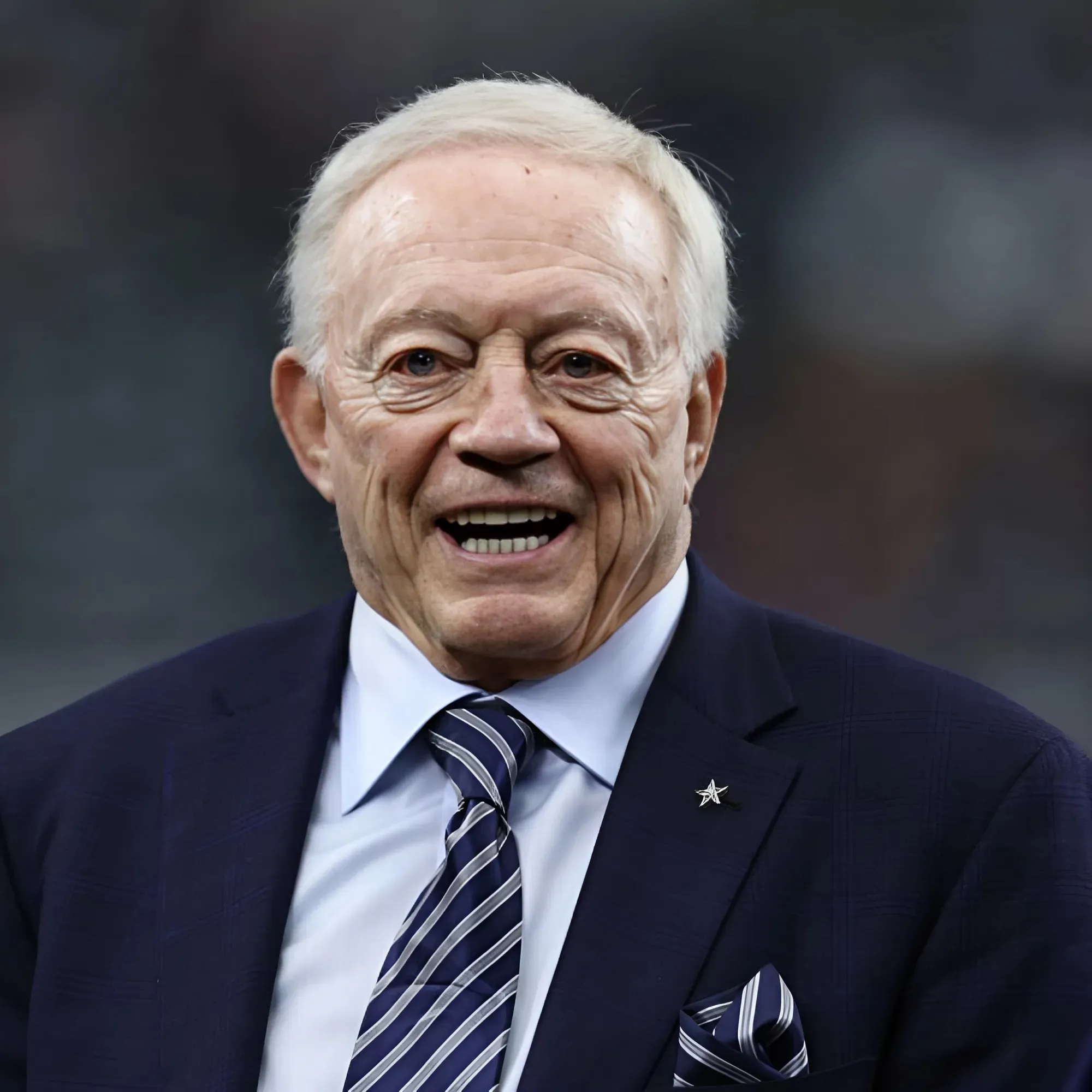 Cowboys Predicted to Hire Familiar Face as Head Coach