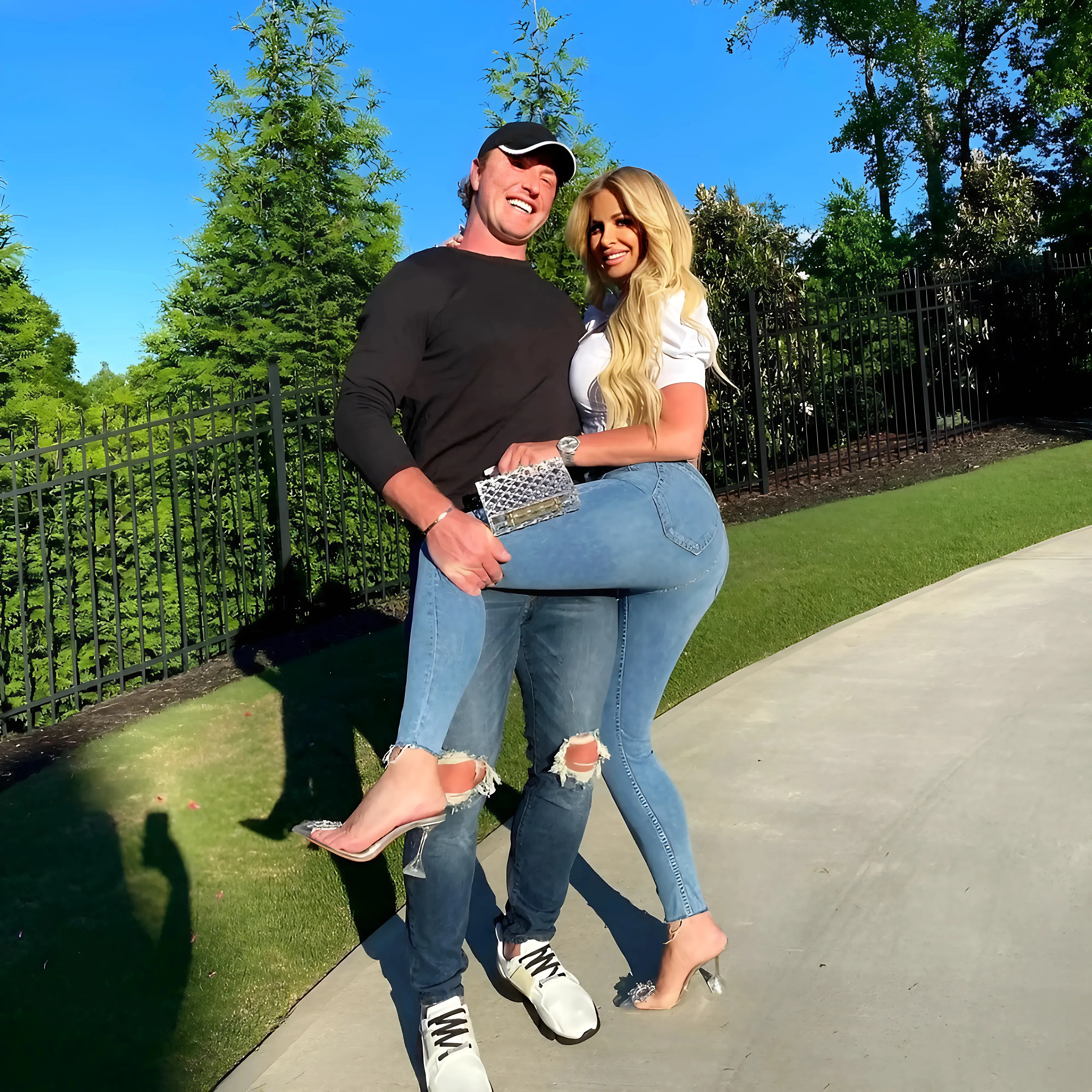 RHOA Alum Kim Zolciak’s Massive Debt to Her Attorneys is Revealed Amid Her Messy Divorce From Kroy Biermann