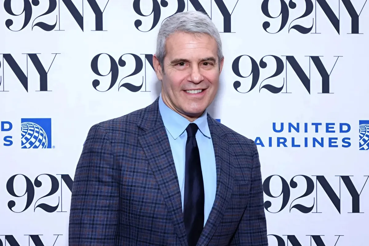 Andy Cohen Shades WWHL Viewer for ‘Giving Me Nothing’ in Hilarious Exchange ngocc