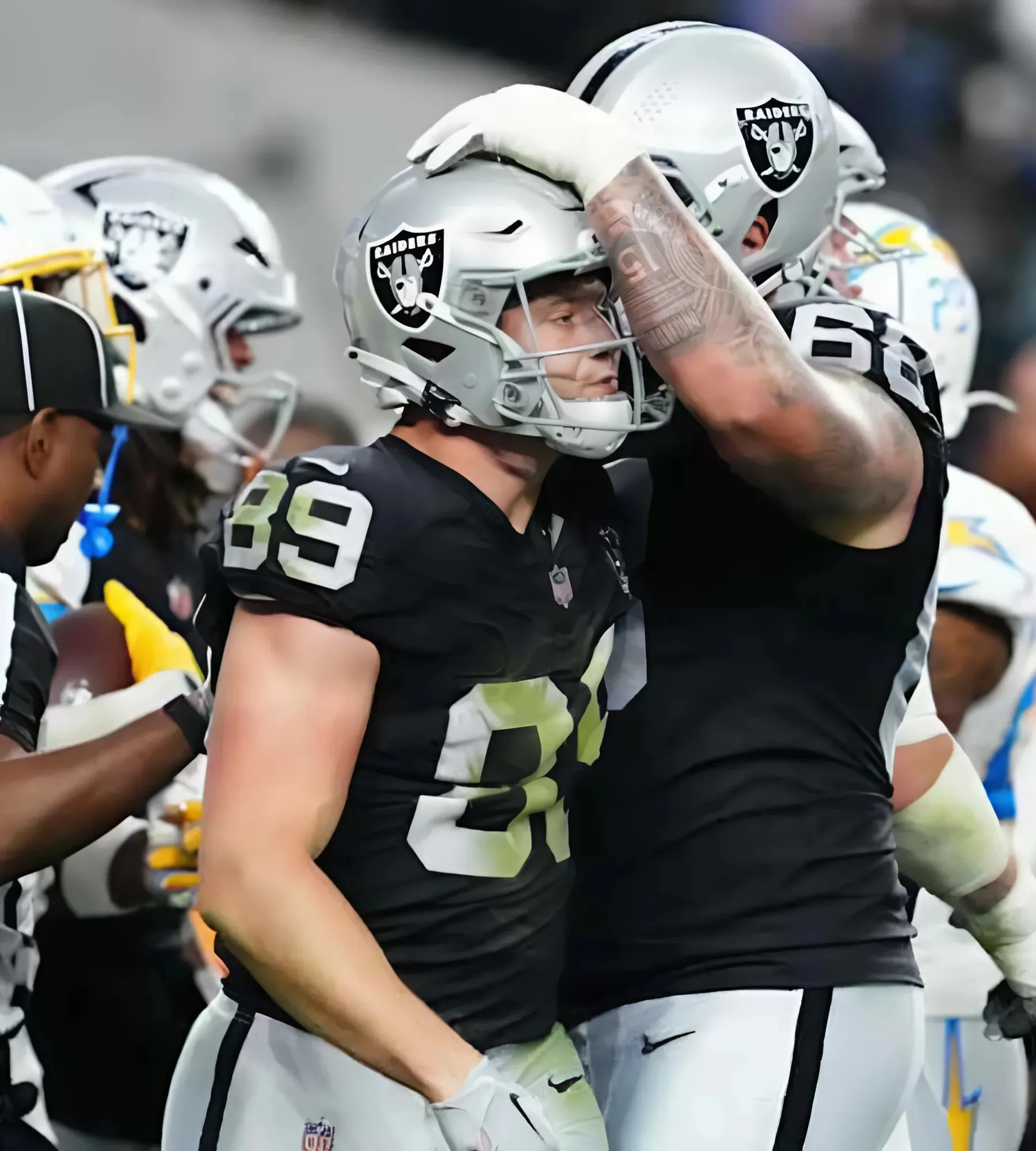 Can Raiders Compete with Stacked AFC West Division in 2025?