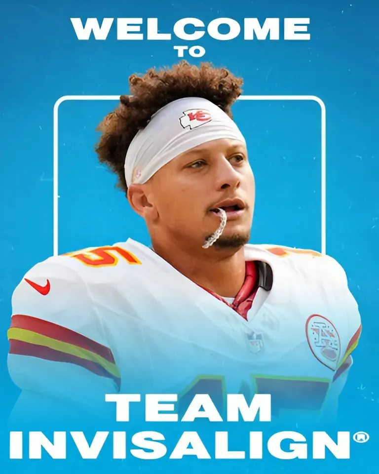 Chiefs QB Patrick Mahomes joins the Invisalign Brand Smile Squad